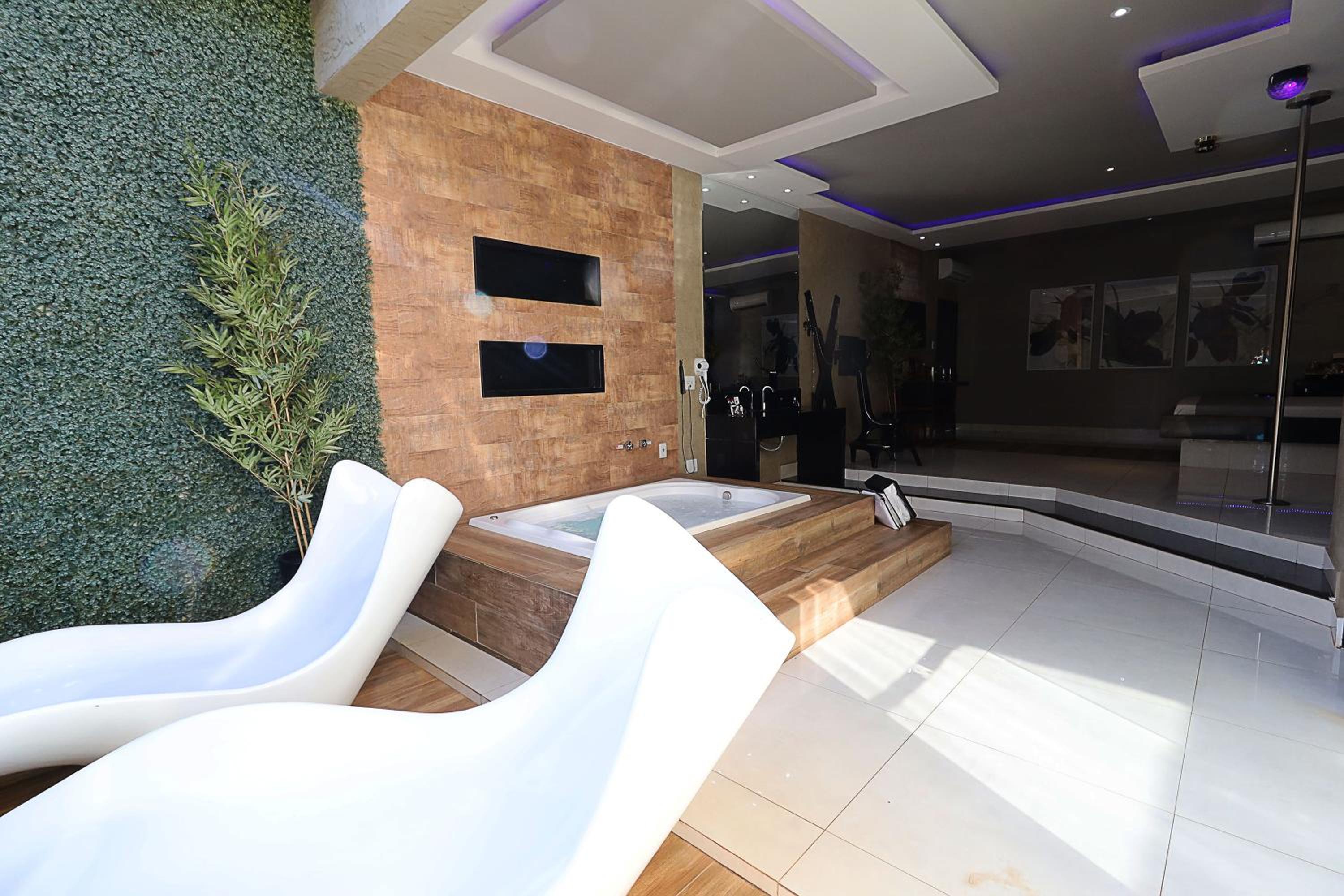 Presidential Suite photo 3