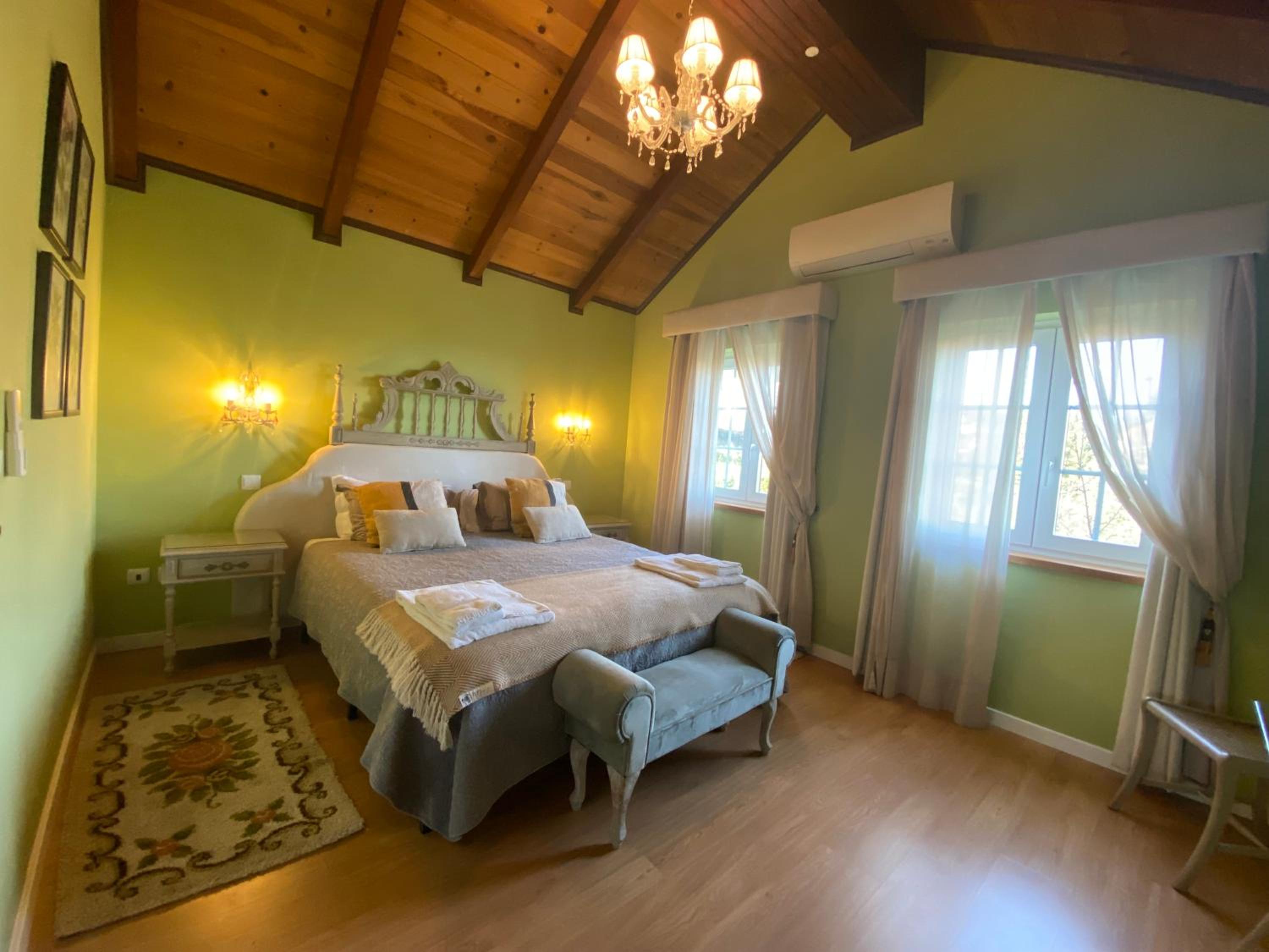 Two-Bedroom Suite photo 3