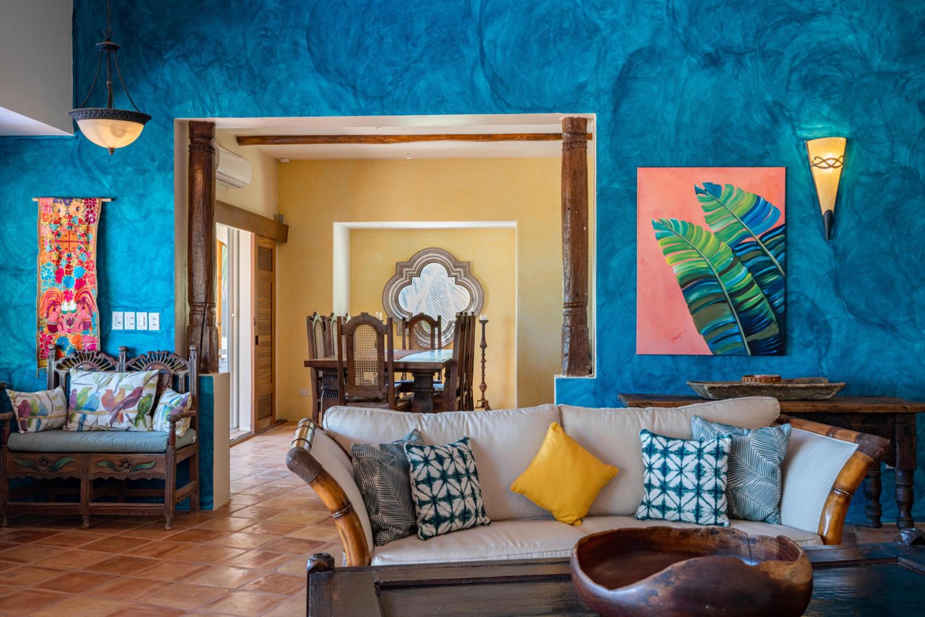 Villa photo 1
