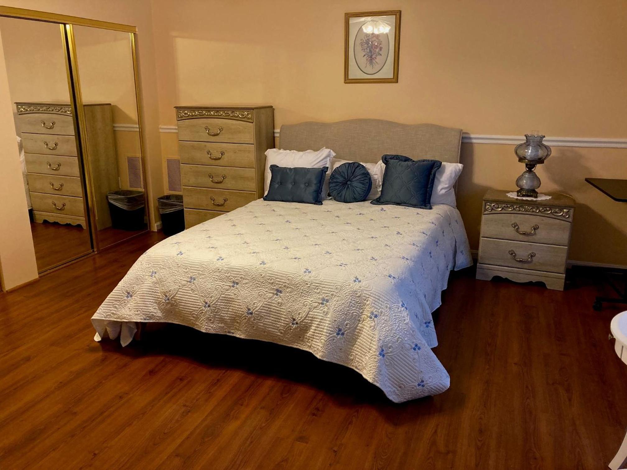 Queen Room with Garden View photo 1