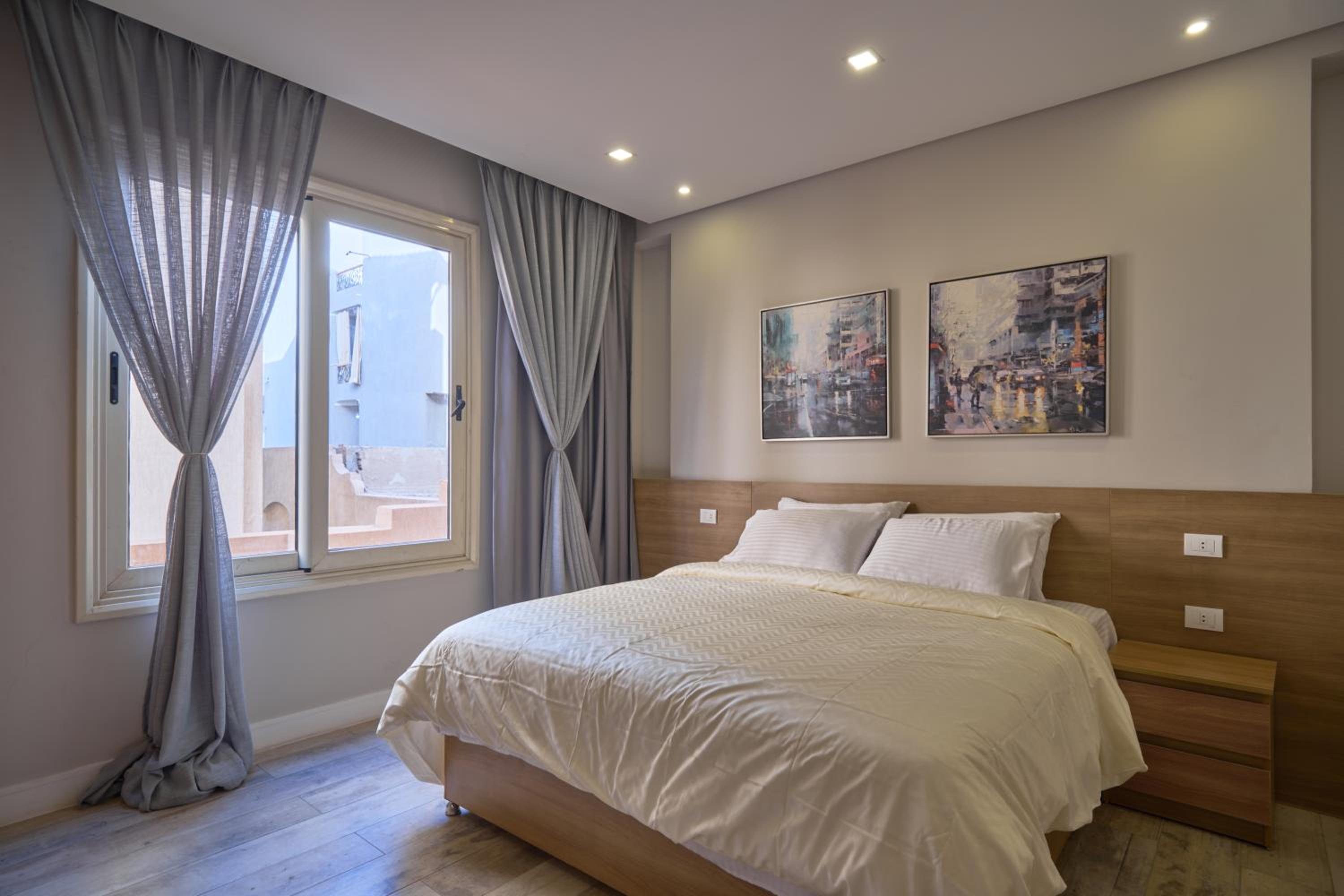 Two-Bedroom Apartment - Photo 8