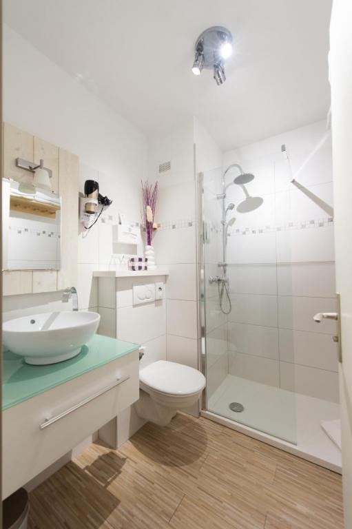 Comfort Plus Double Room with garden view photo 2