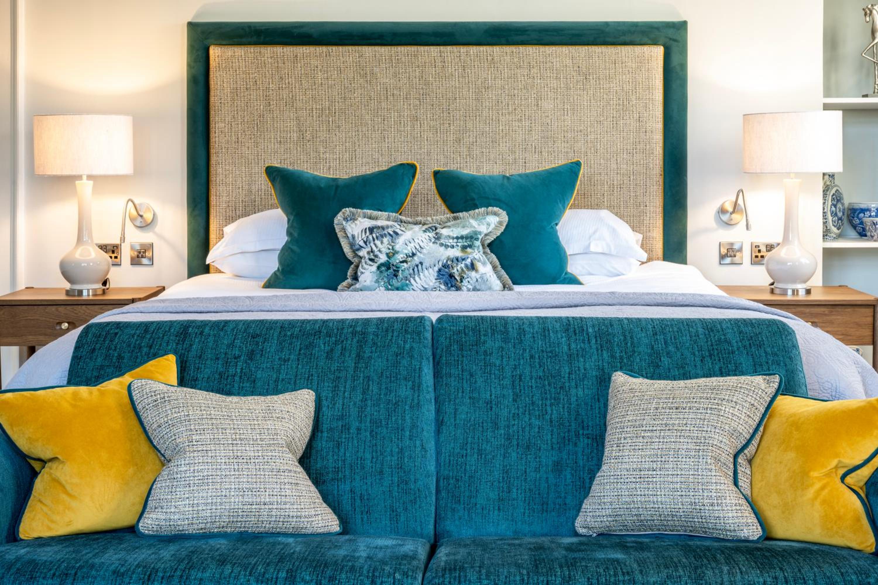 Large Double or Twin Room - Photo 2