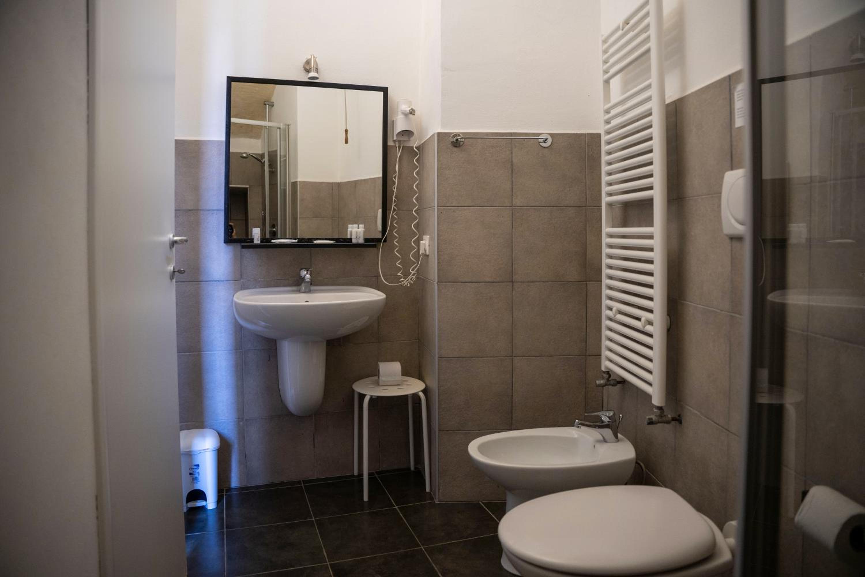 Superior Triple Room photo 2