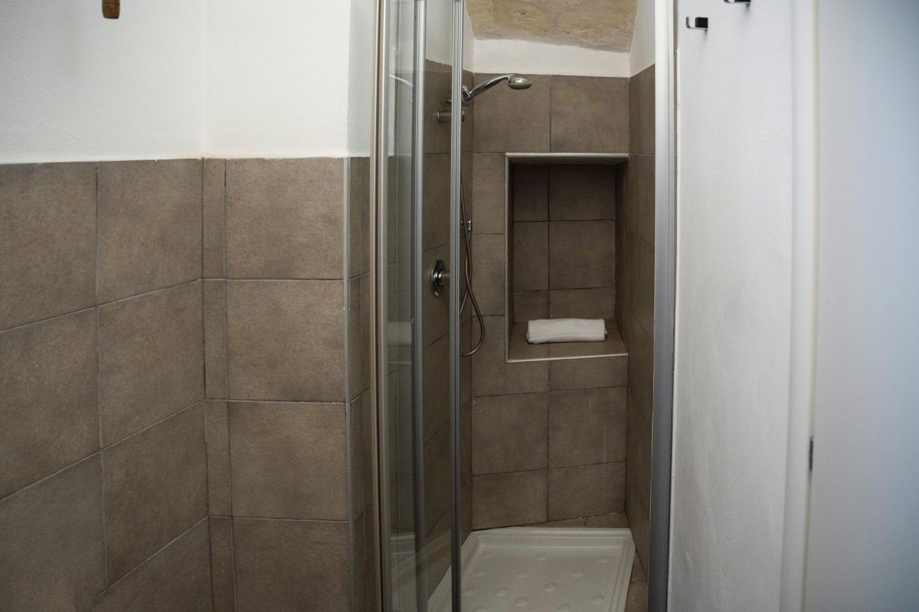 Superior Triple Room photo 3