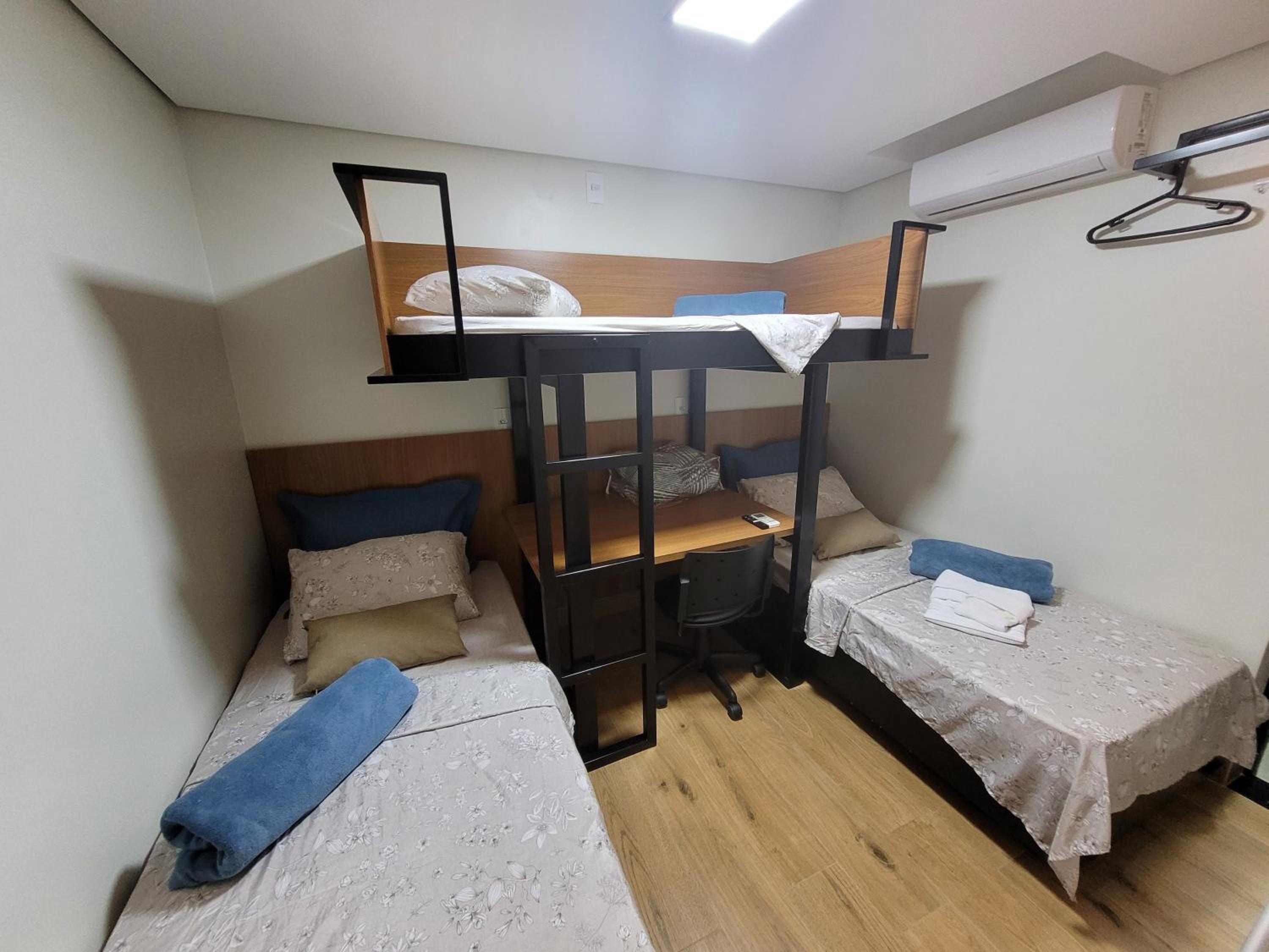 Superior Triple Room photo 2