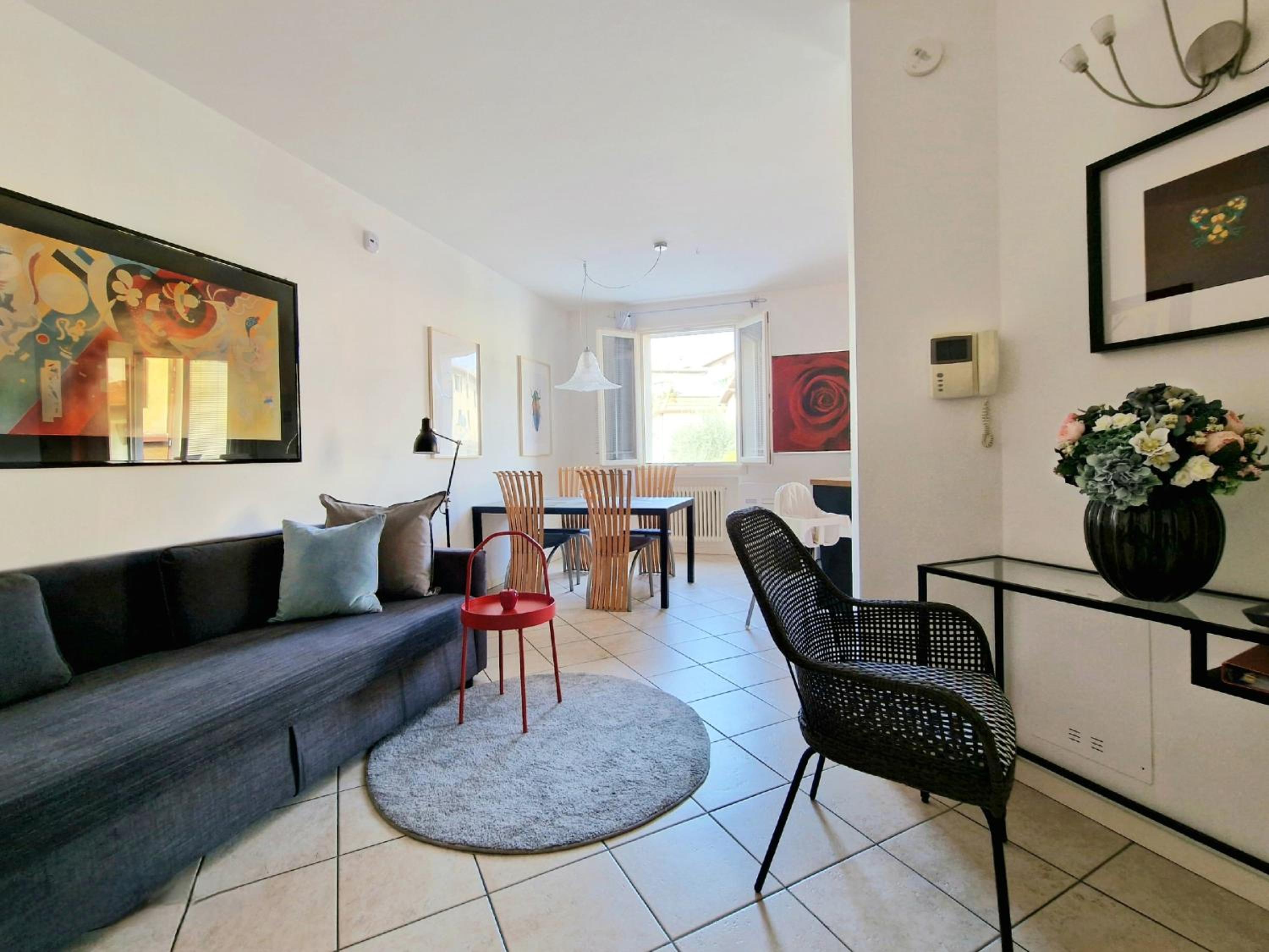 One-Bedroom Apartment - Photo 5