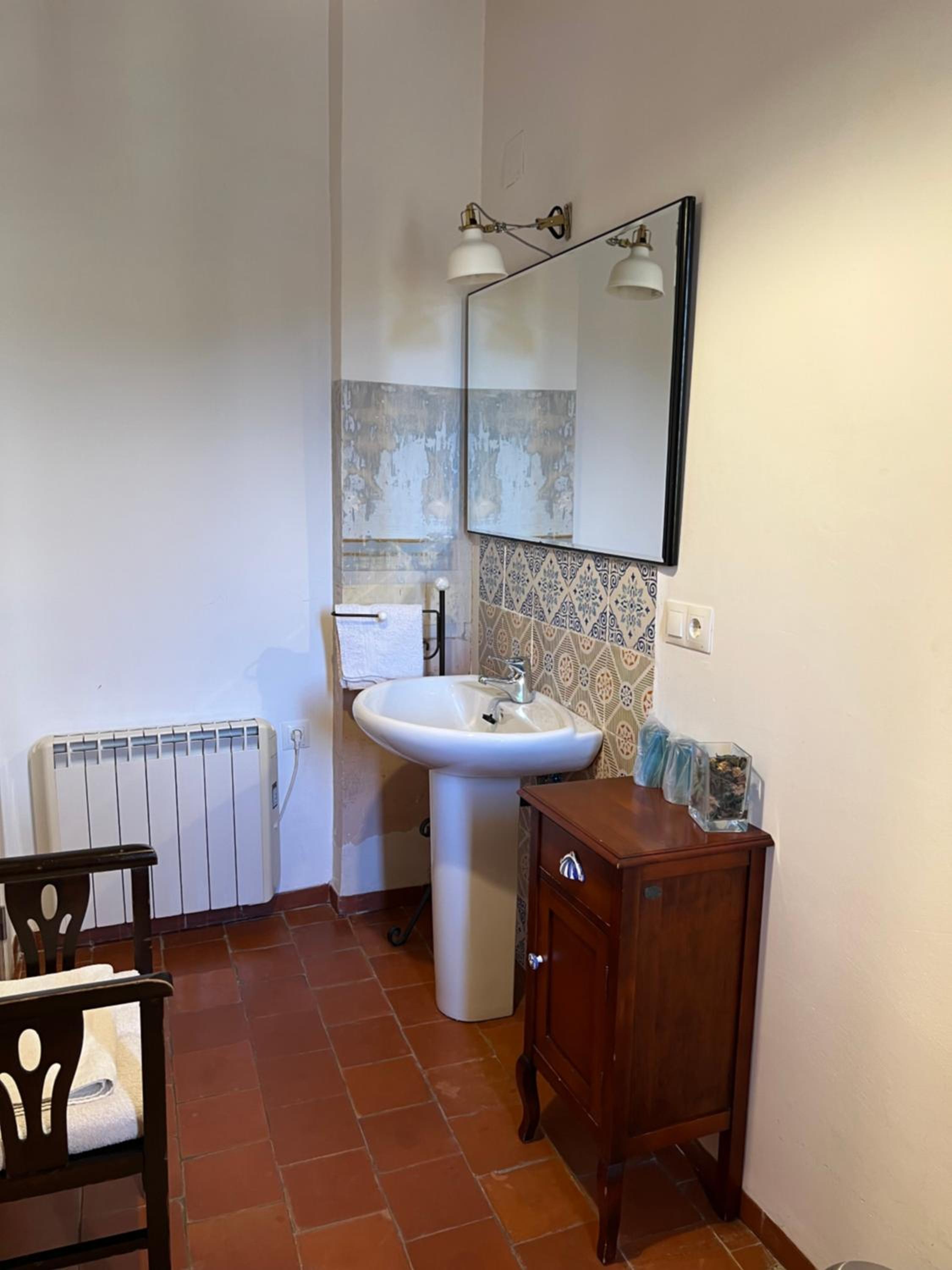 Deluxe Double or Twin Room photo 2