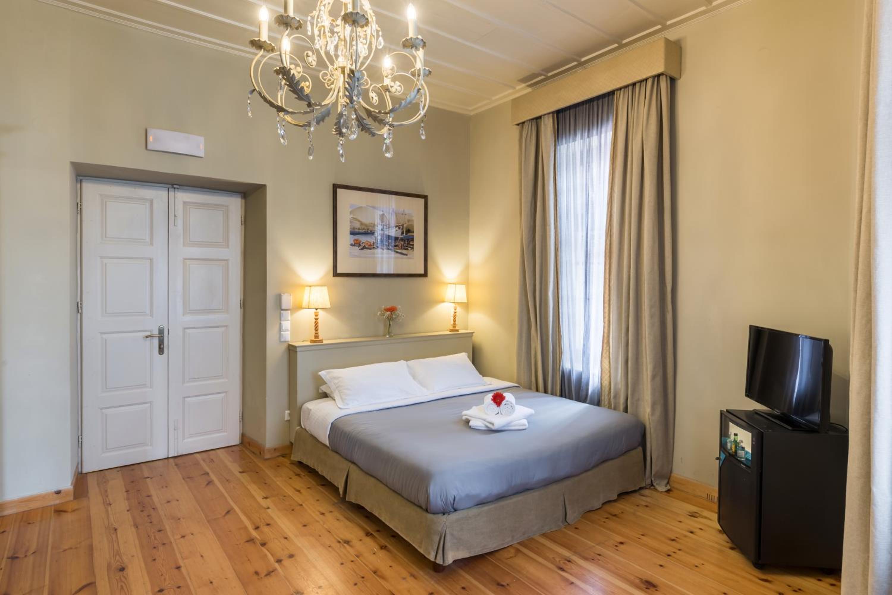  Family Suite (Cozy Alley Building) - Photo 1