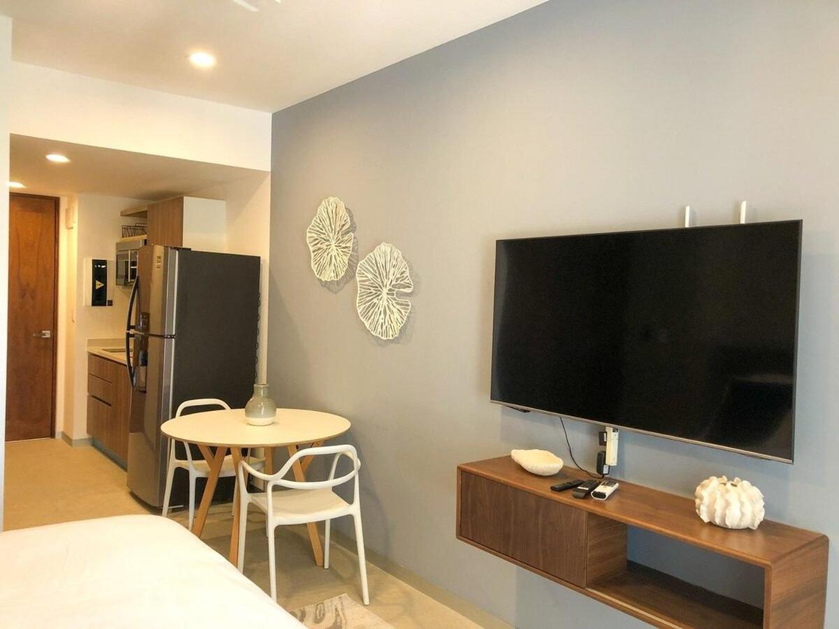 One-Bedroom Apartment - Photo 28