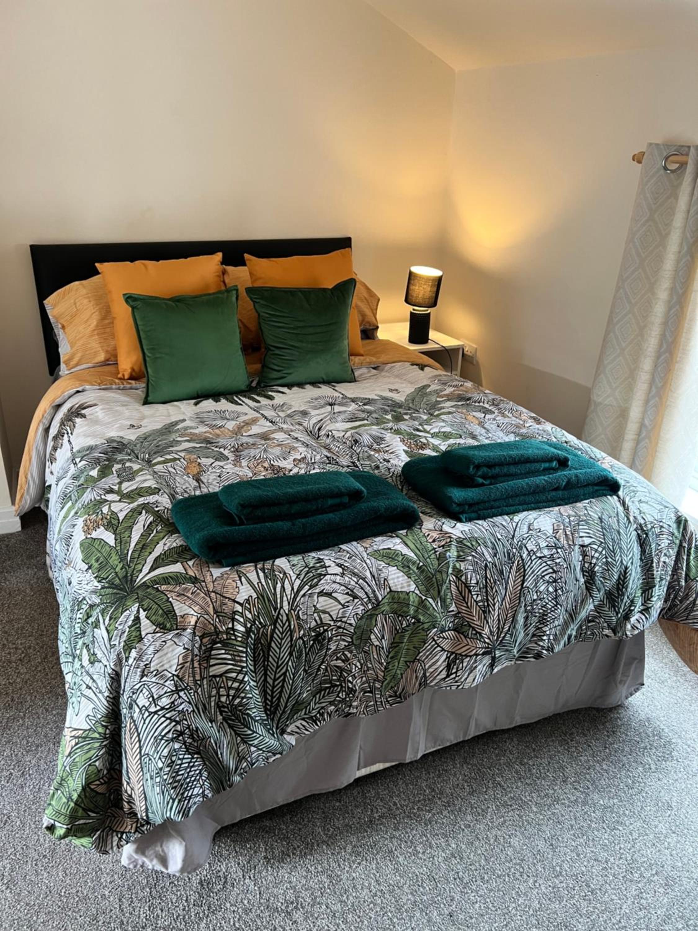 One-Bedroom Apartment photo 3