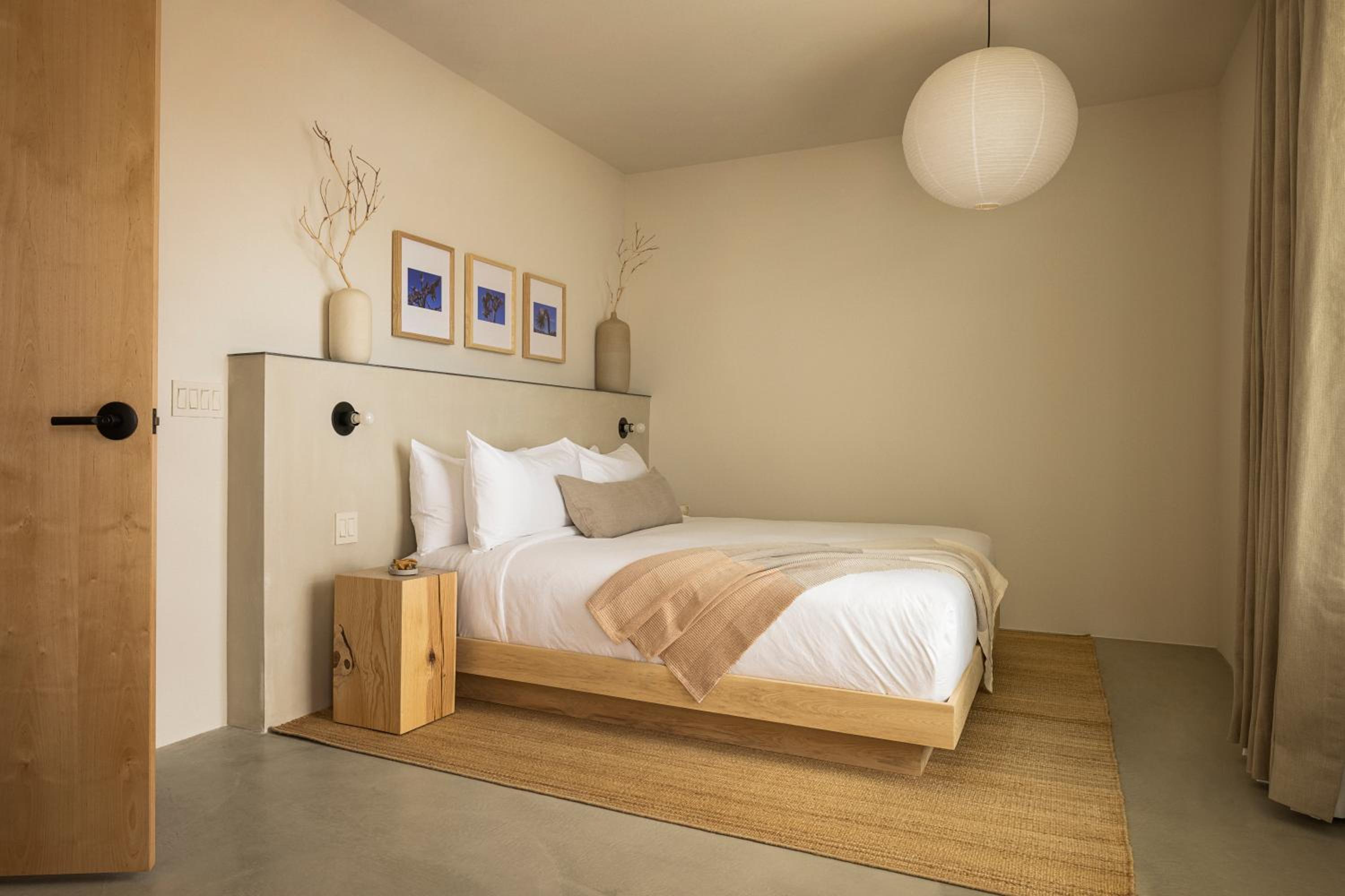 Two-Bedroom Suite - Photo 7