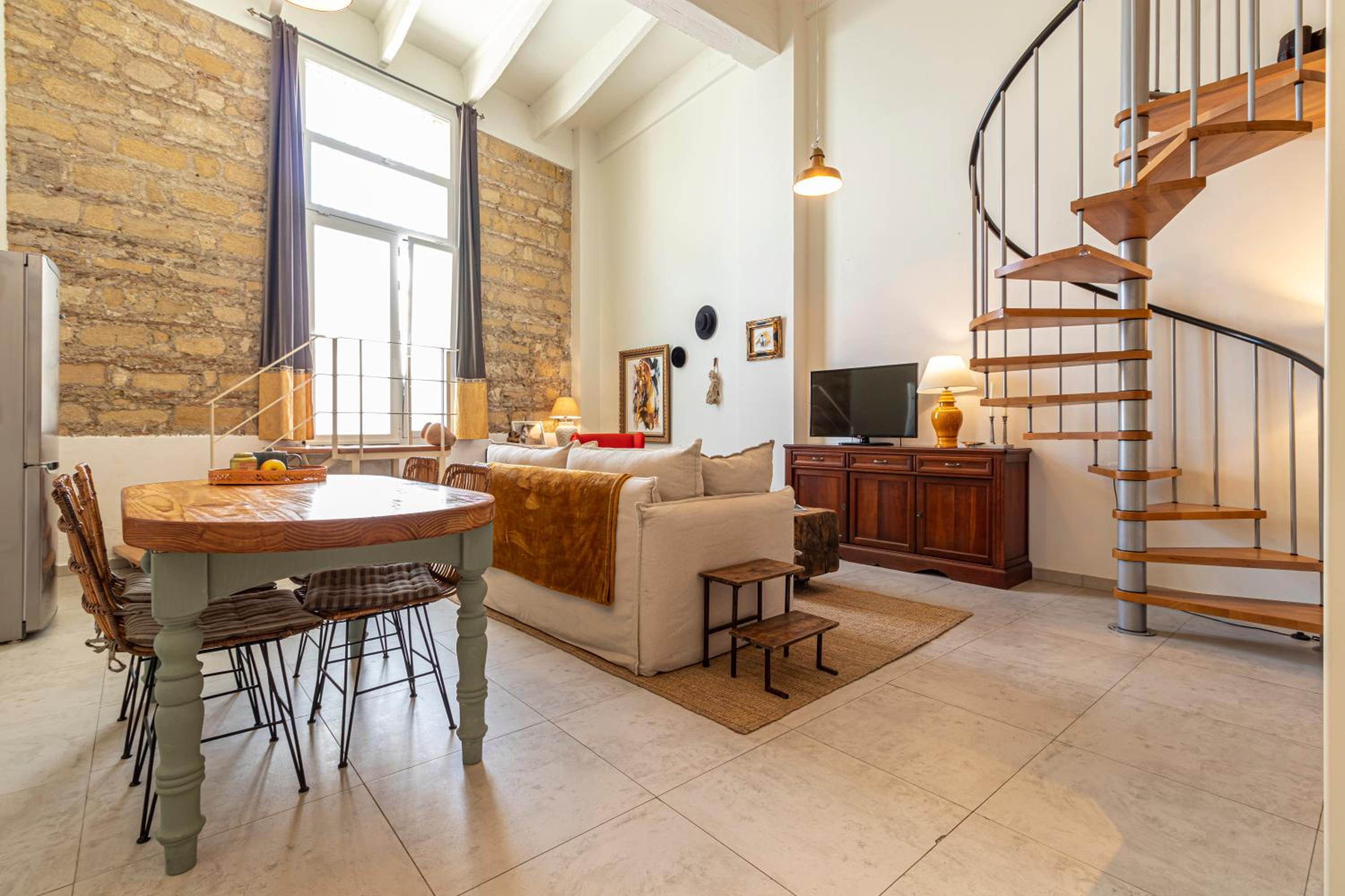 Loft - Photo 28