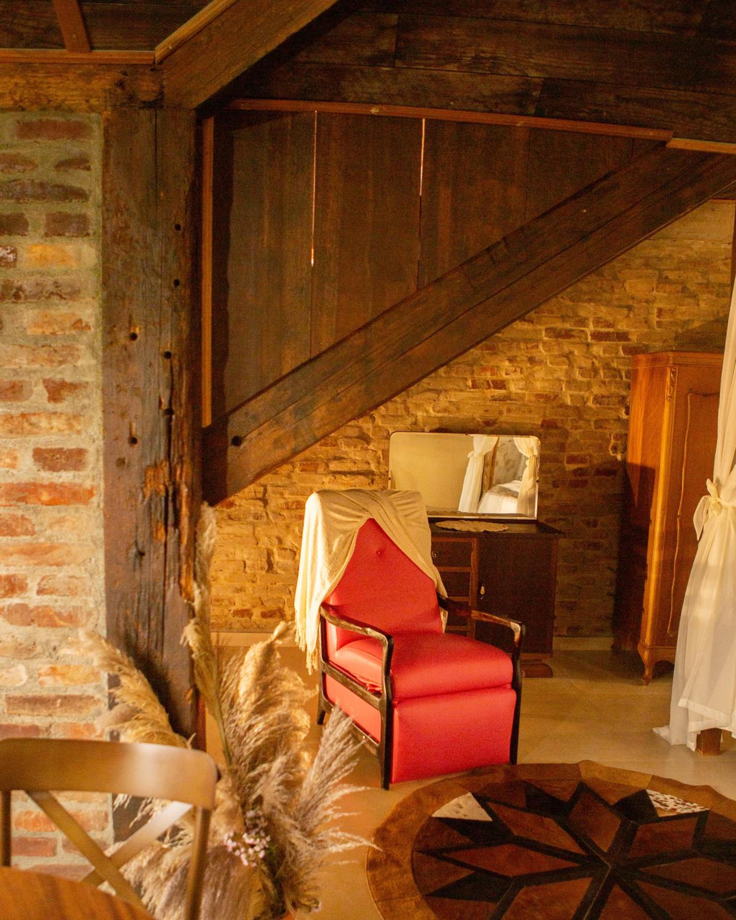 King Suite with Spa Bath photo 1
