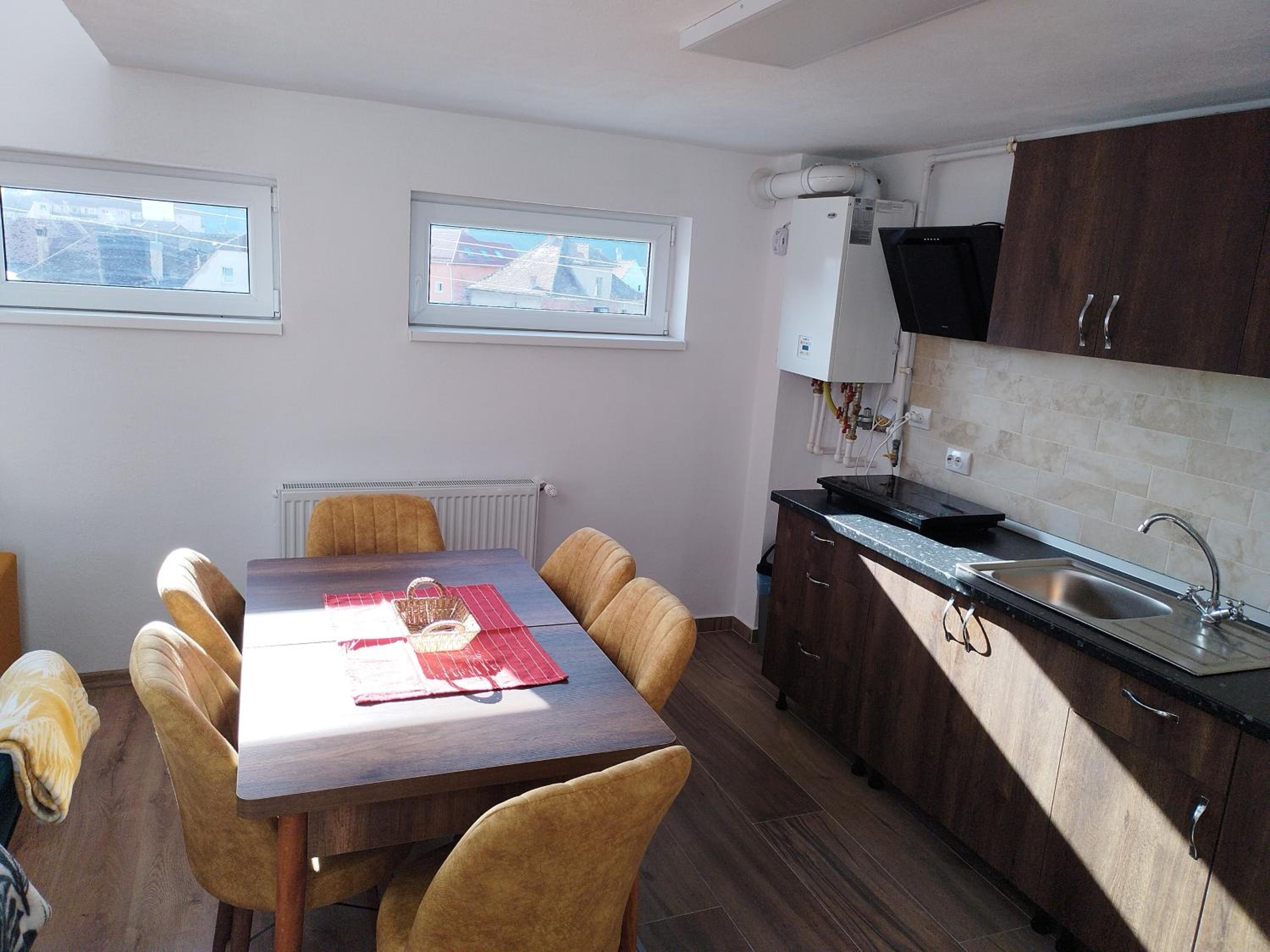 One-Bedroom Apartment - Photo 11