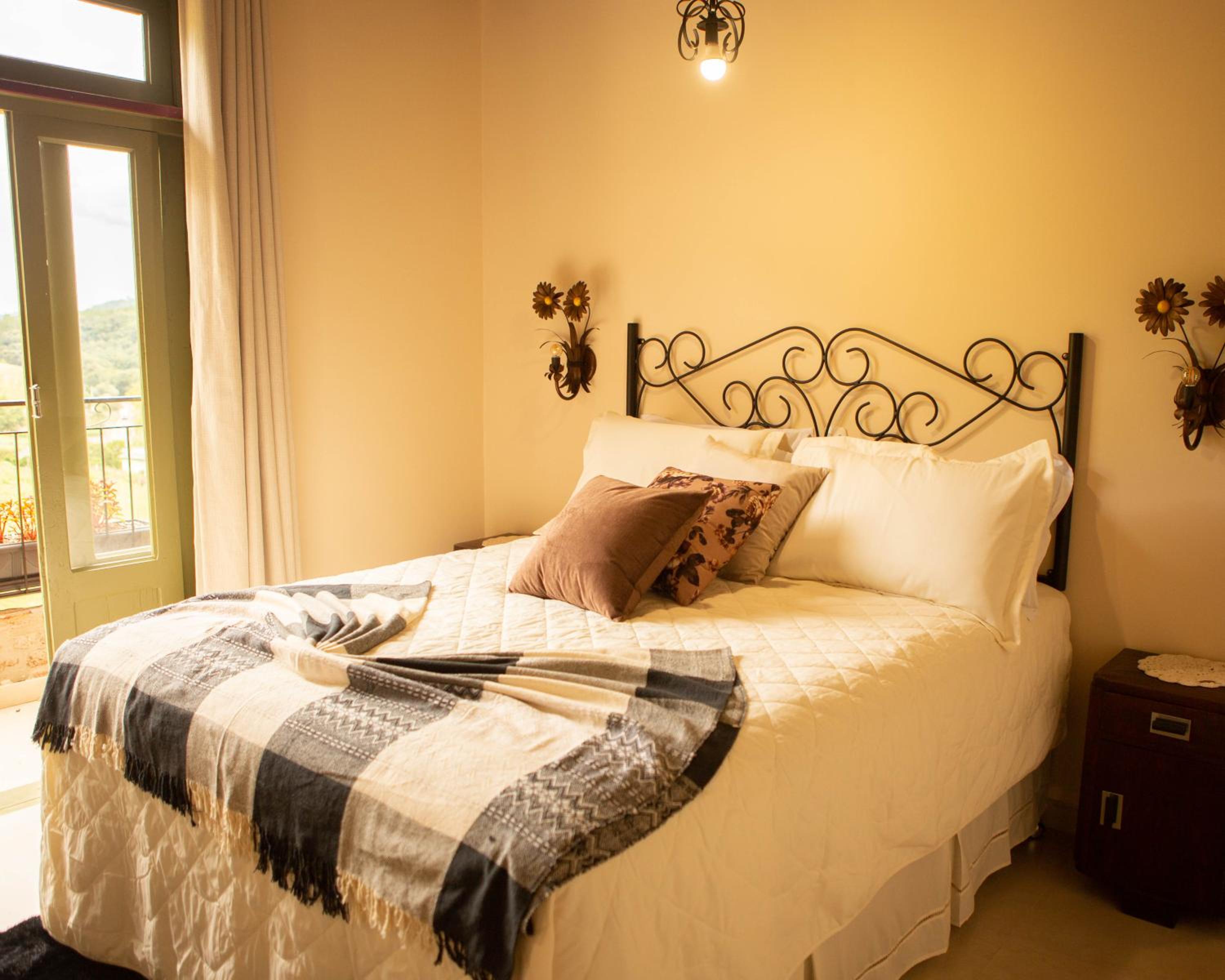 Suite with Balcony photo 3