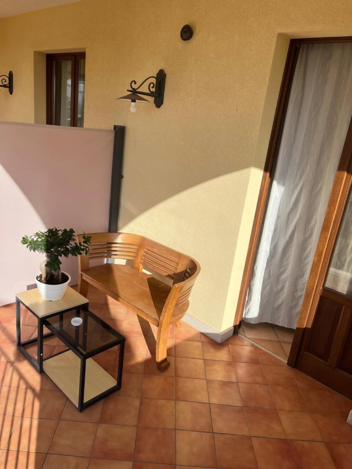 Double Room with Sea View - Photo 2