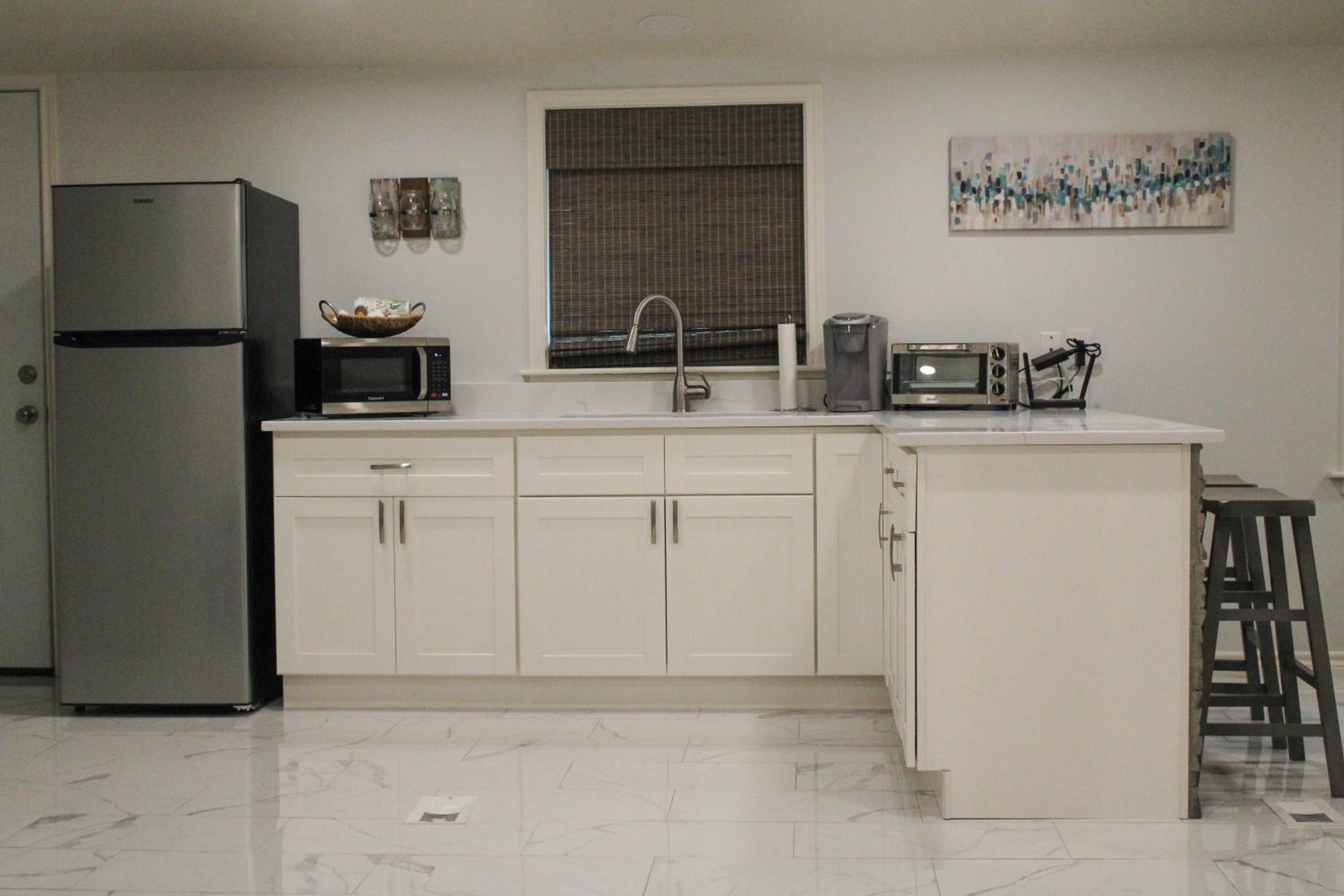 Three-Bedroom House photo 2