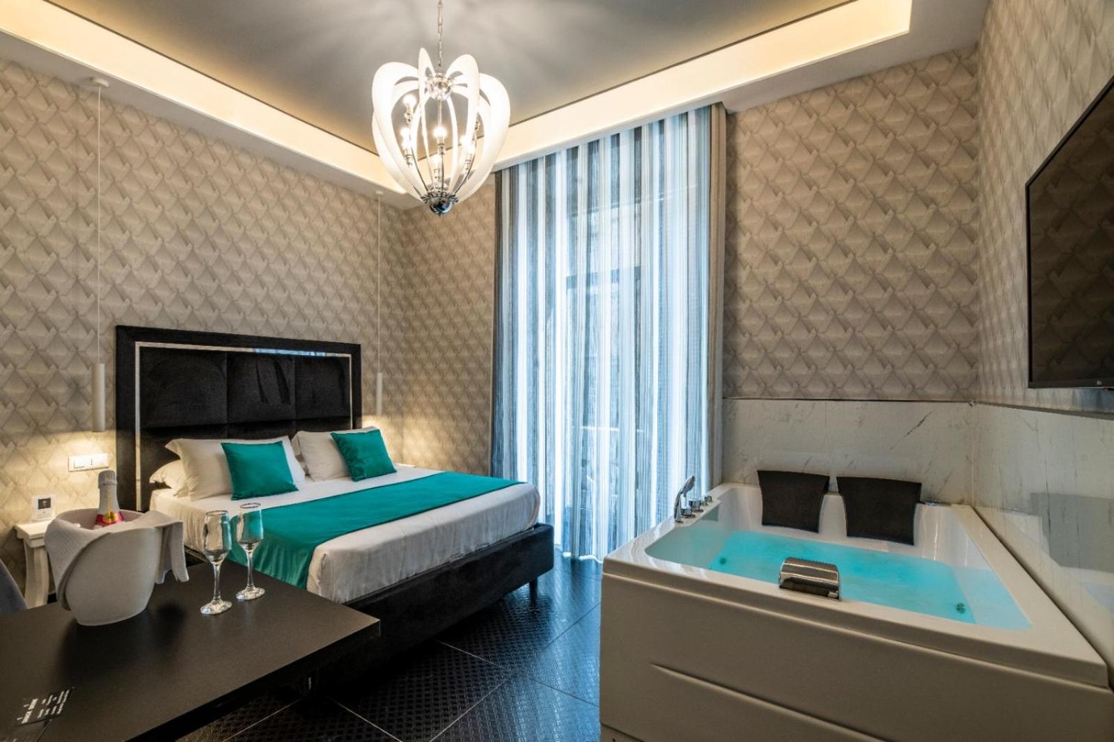 Double Room with Spa Bath