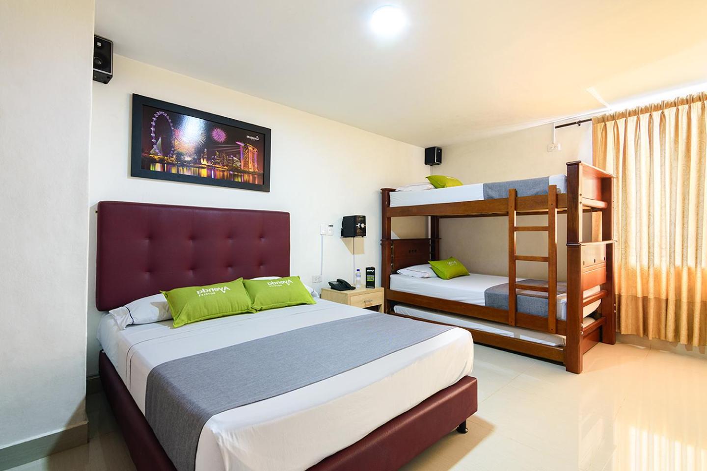 Superior Quadruple Room photo 3