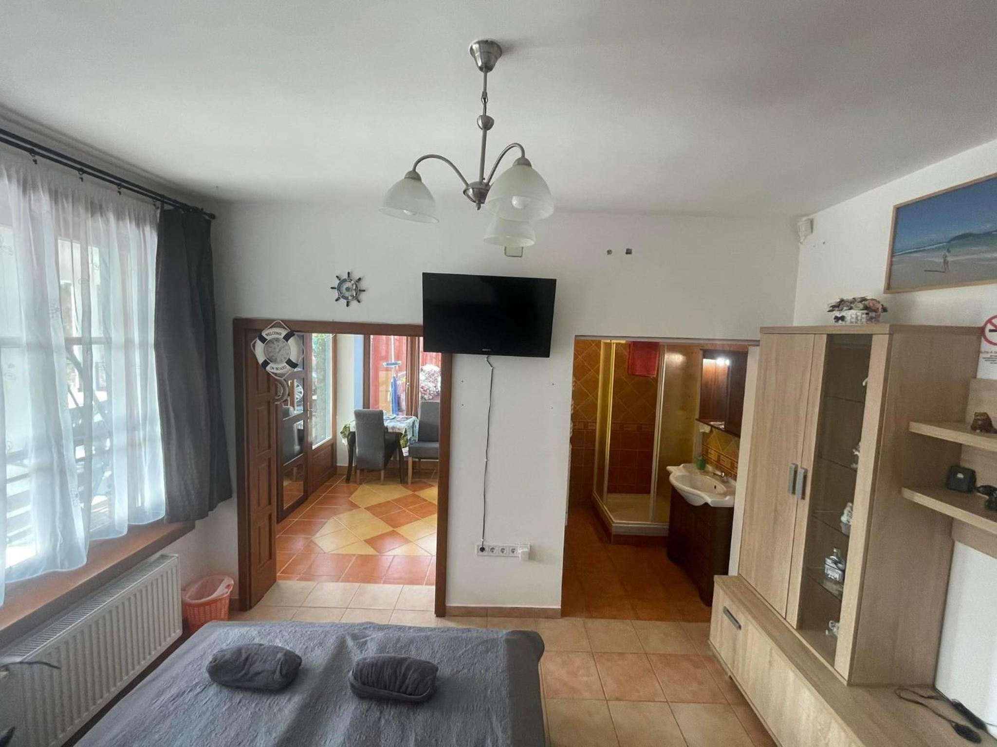 Double Room - Photo 2