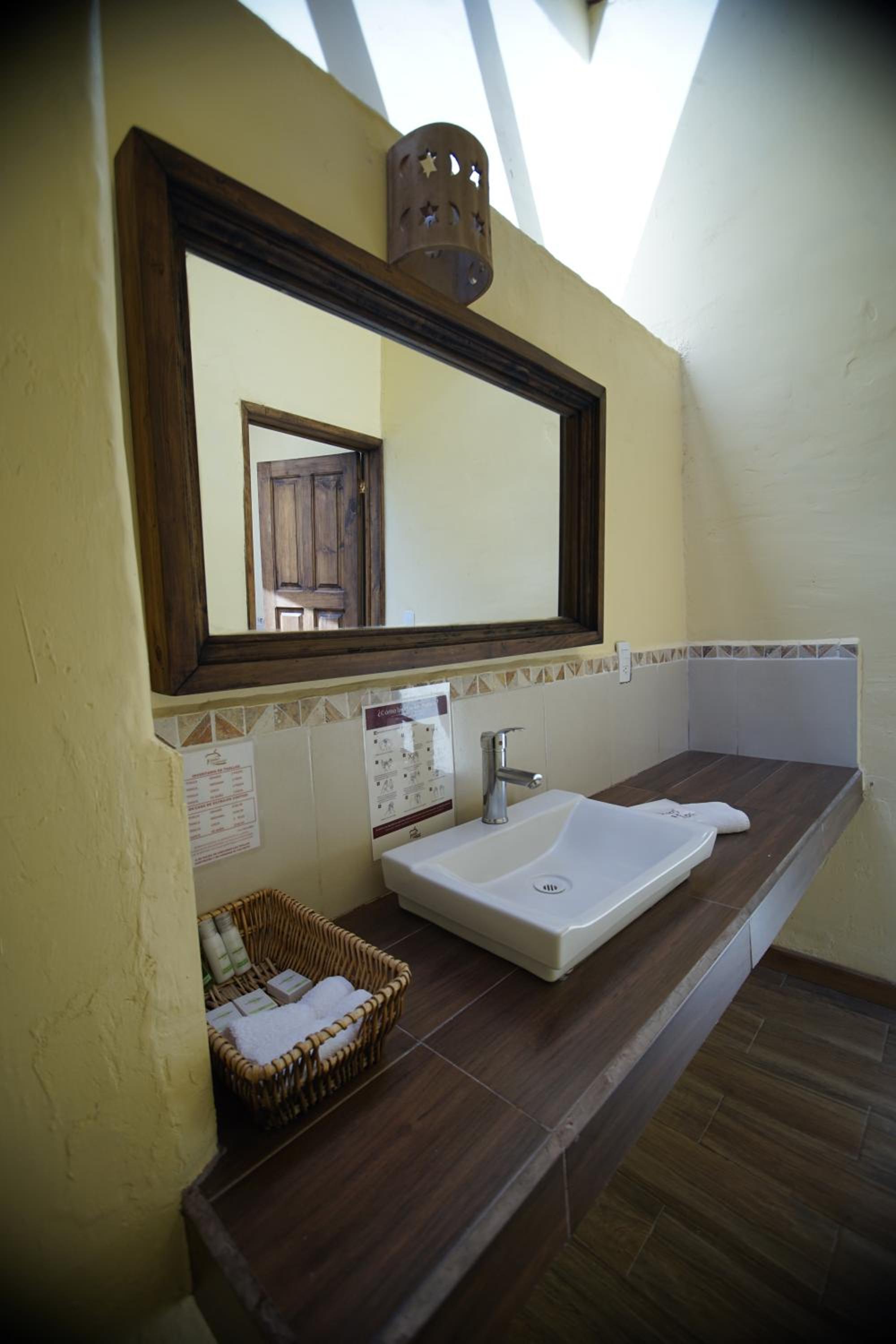 One-Bedroom Chalet - Photo 7