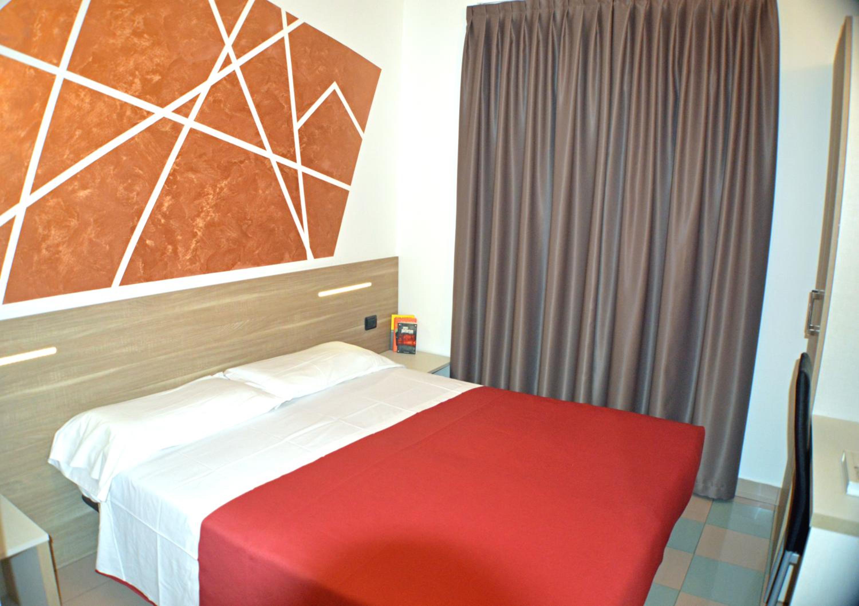 Double or Twin Room photo 3