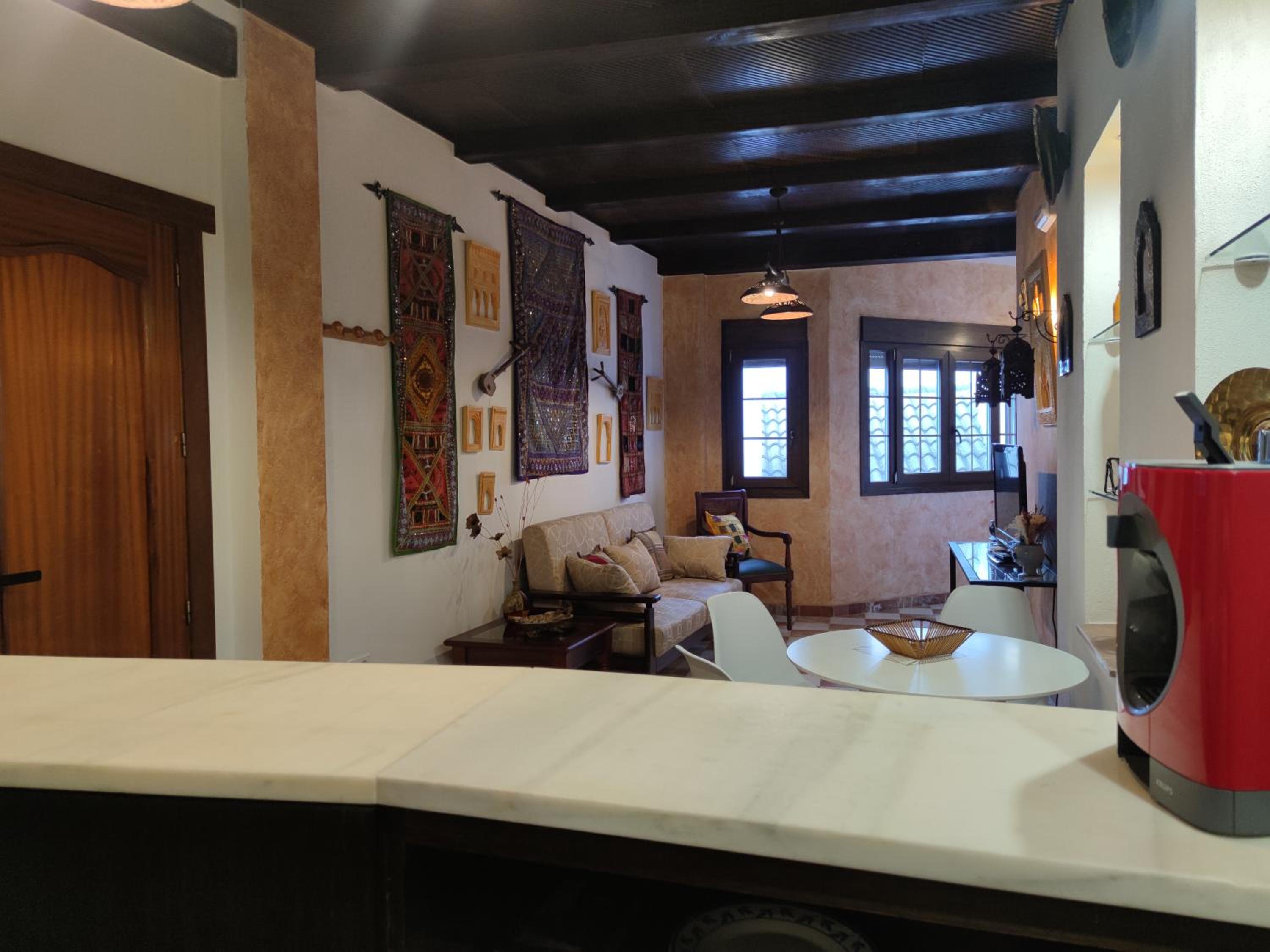 Apartment with Terrace - Photo 36