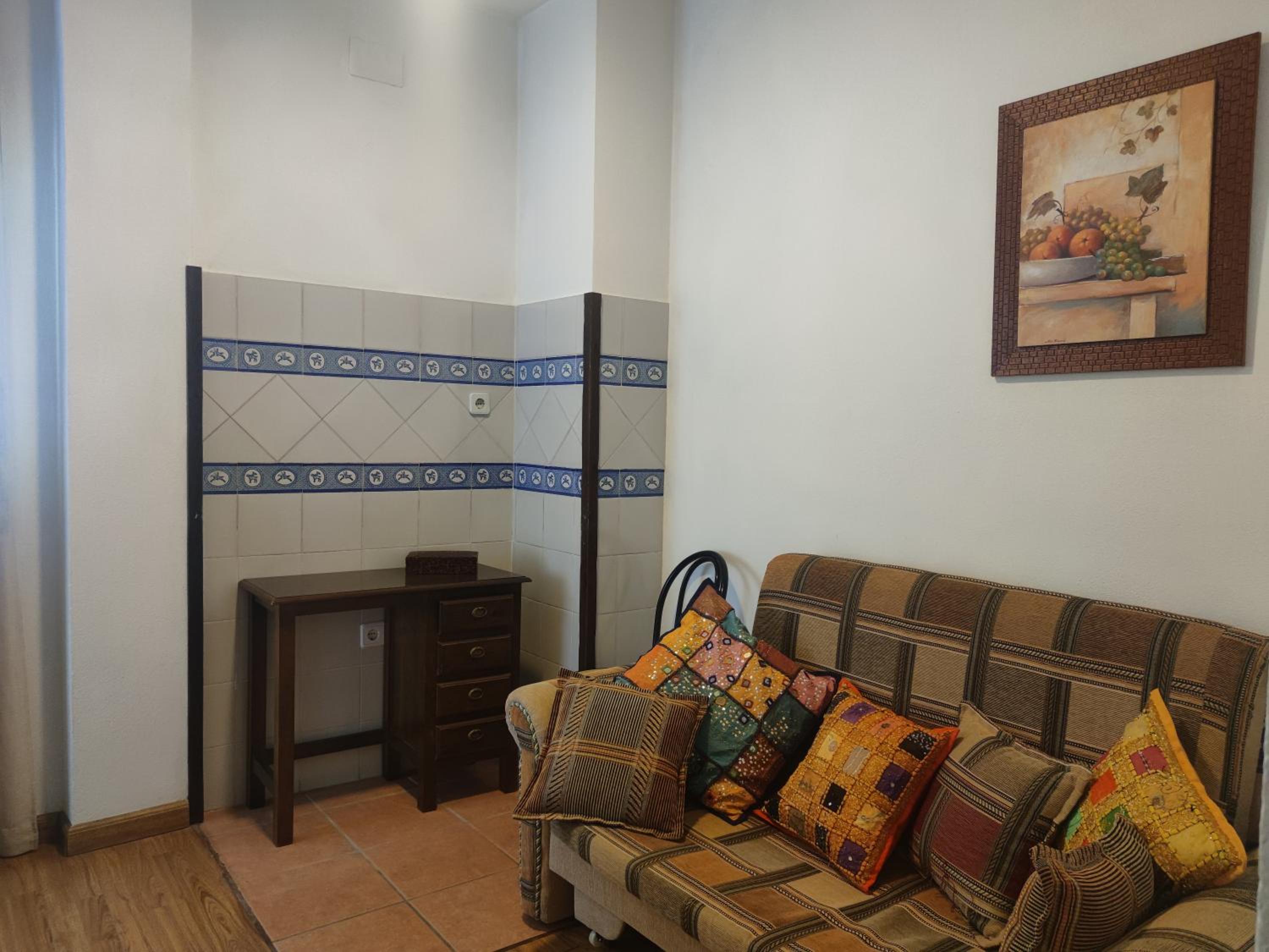 Apartment with Terrace - Photo 37