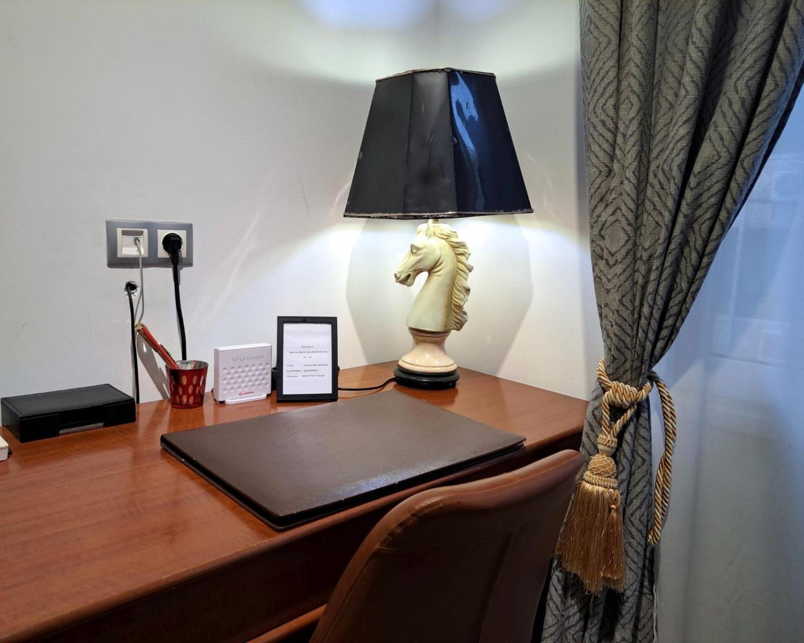 One-Bedroom Apartment - Photo 40