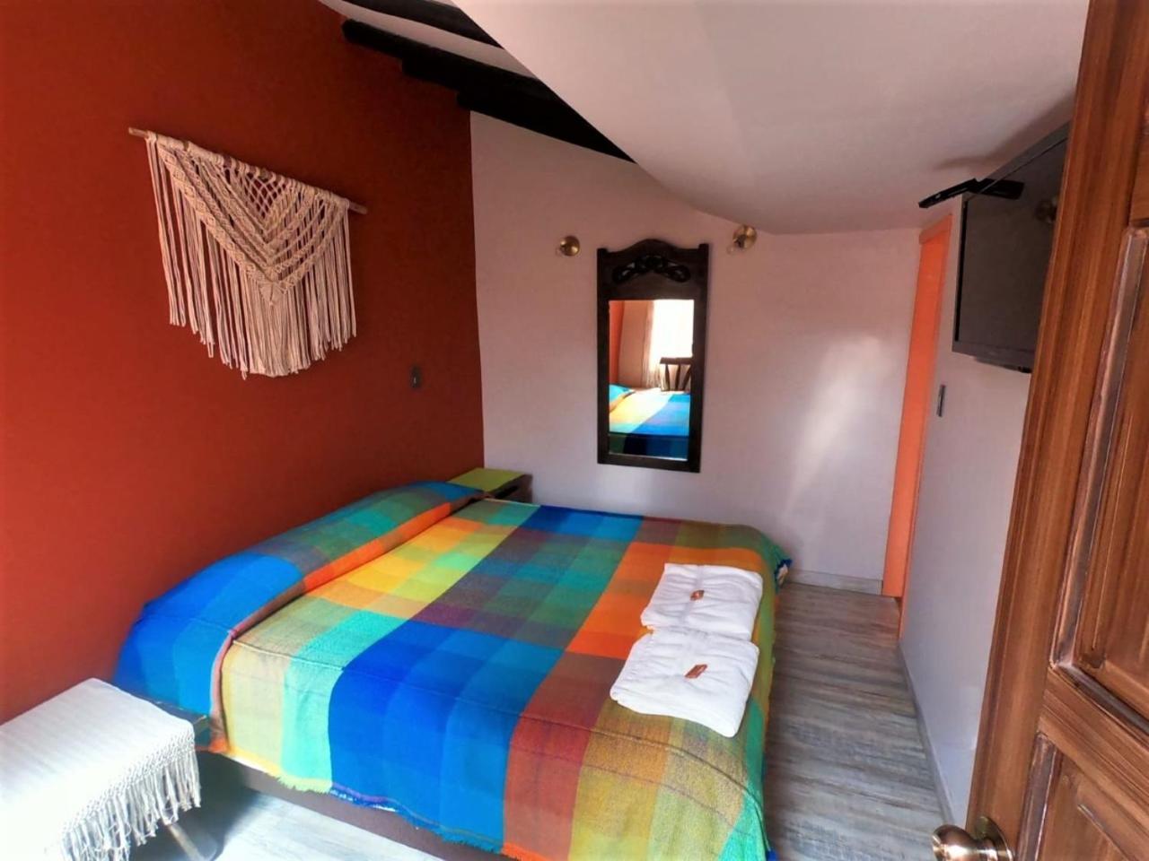 Double Room with Private Bathroom photo 2