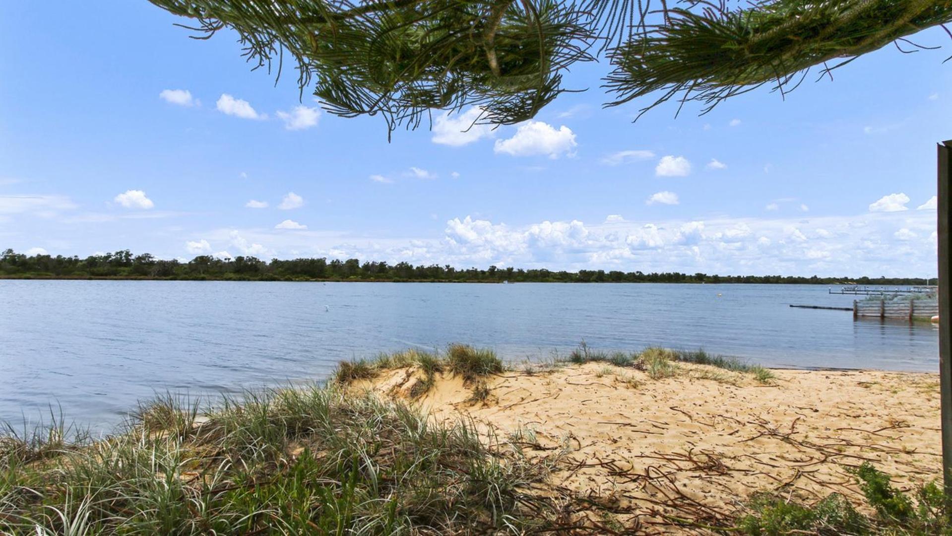  Two-Bedroom Beach Shack - Jetty Road photo 3