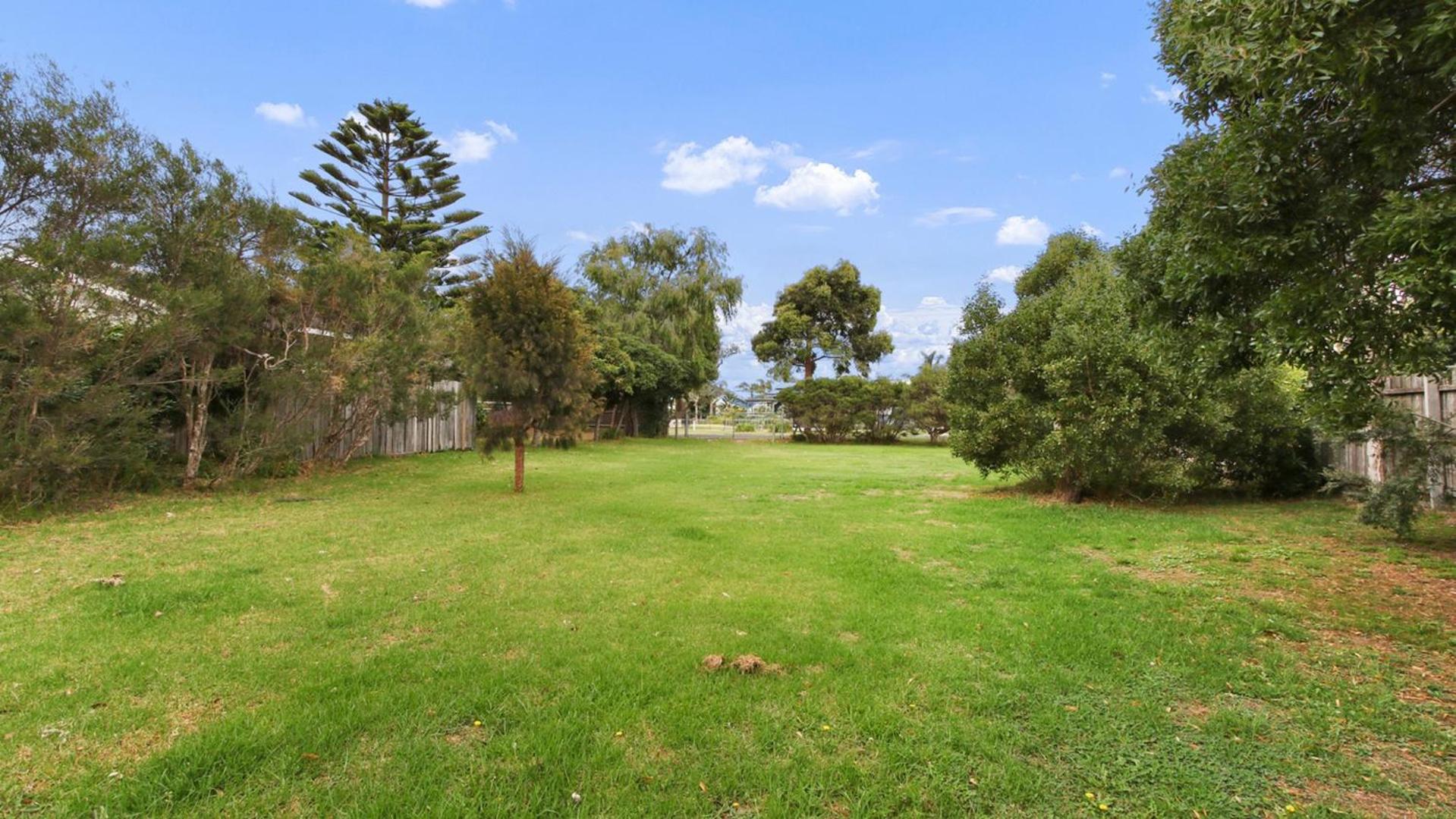  Two-Bedroom Beach Shack - Jetty Road photo 2
