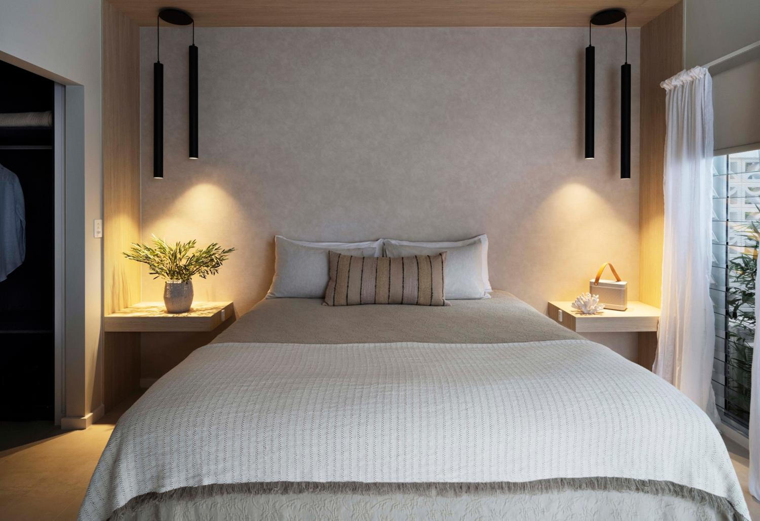 Deluxe King Suite (Pet Friendly)
