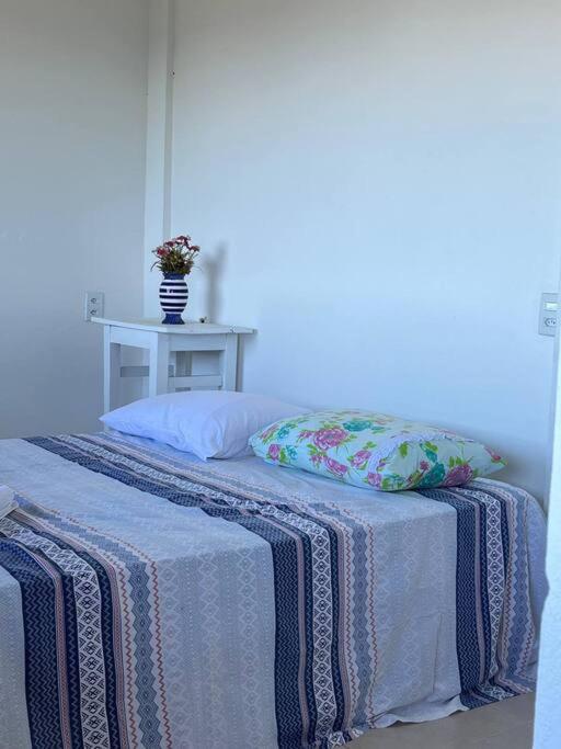 One-Bedroom House photo 2