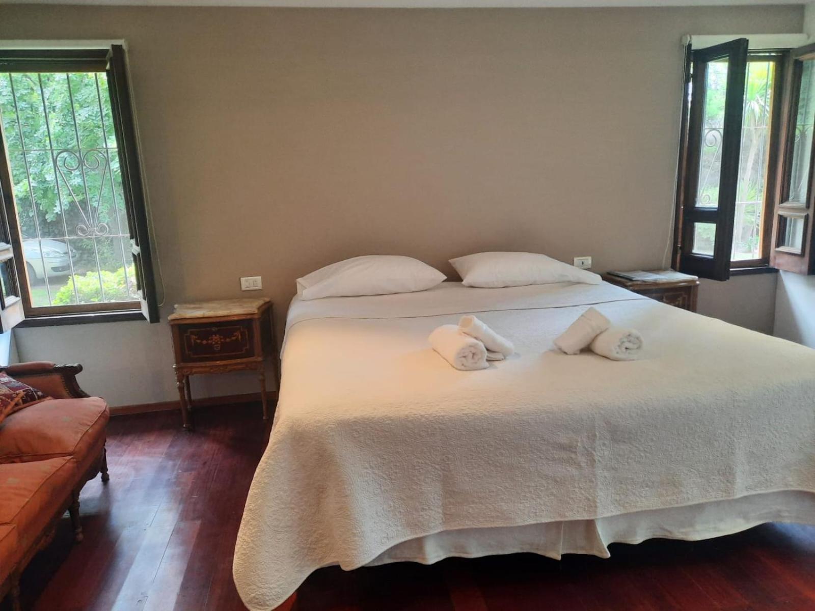 Double Room with Private Bathroom photo 1