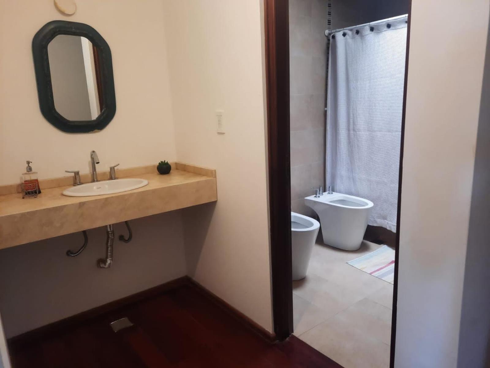 Double Room with Private Bathroom photo 3