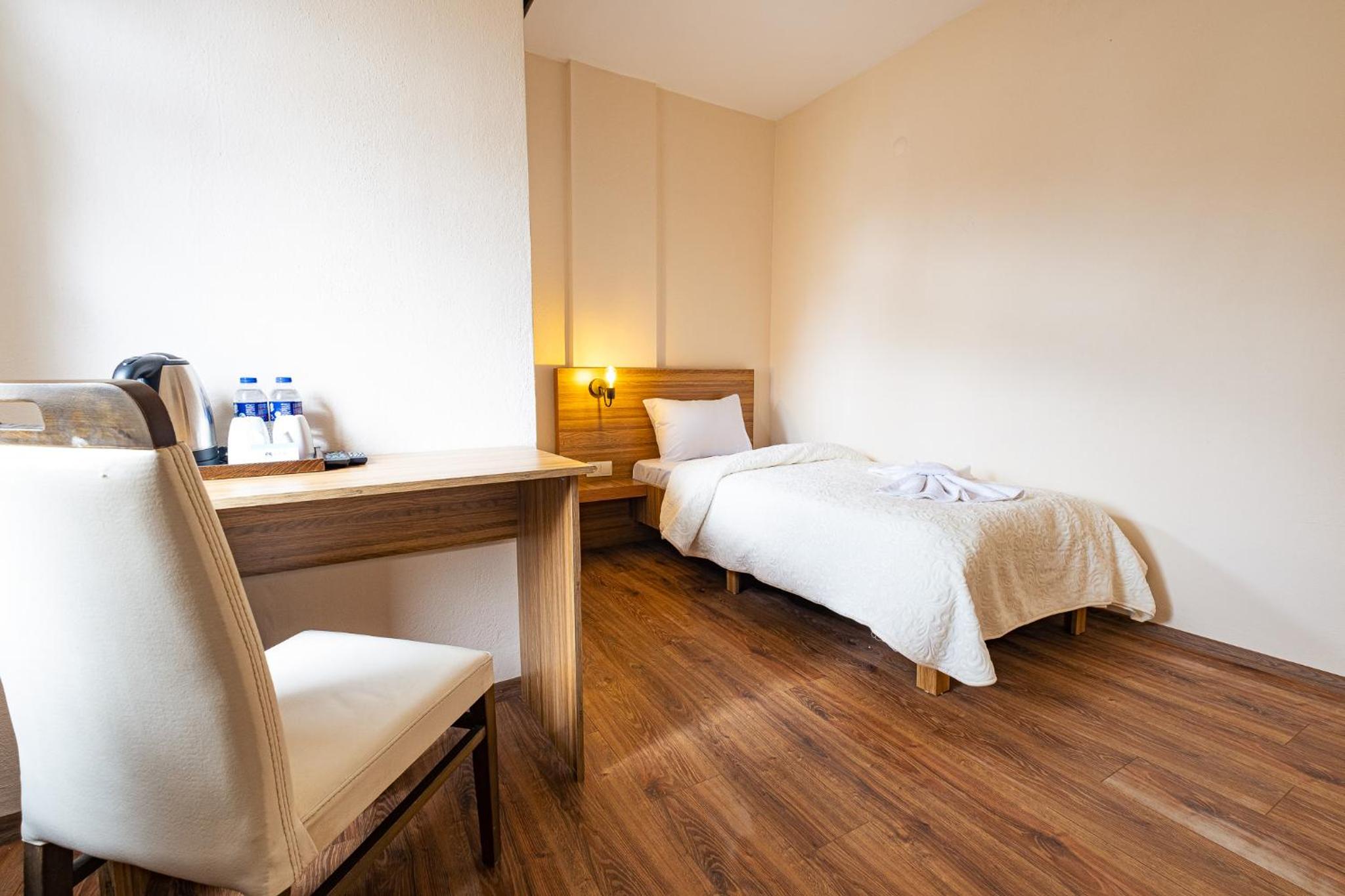 Budget Single Room