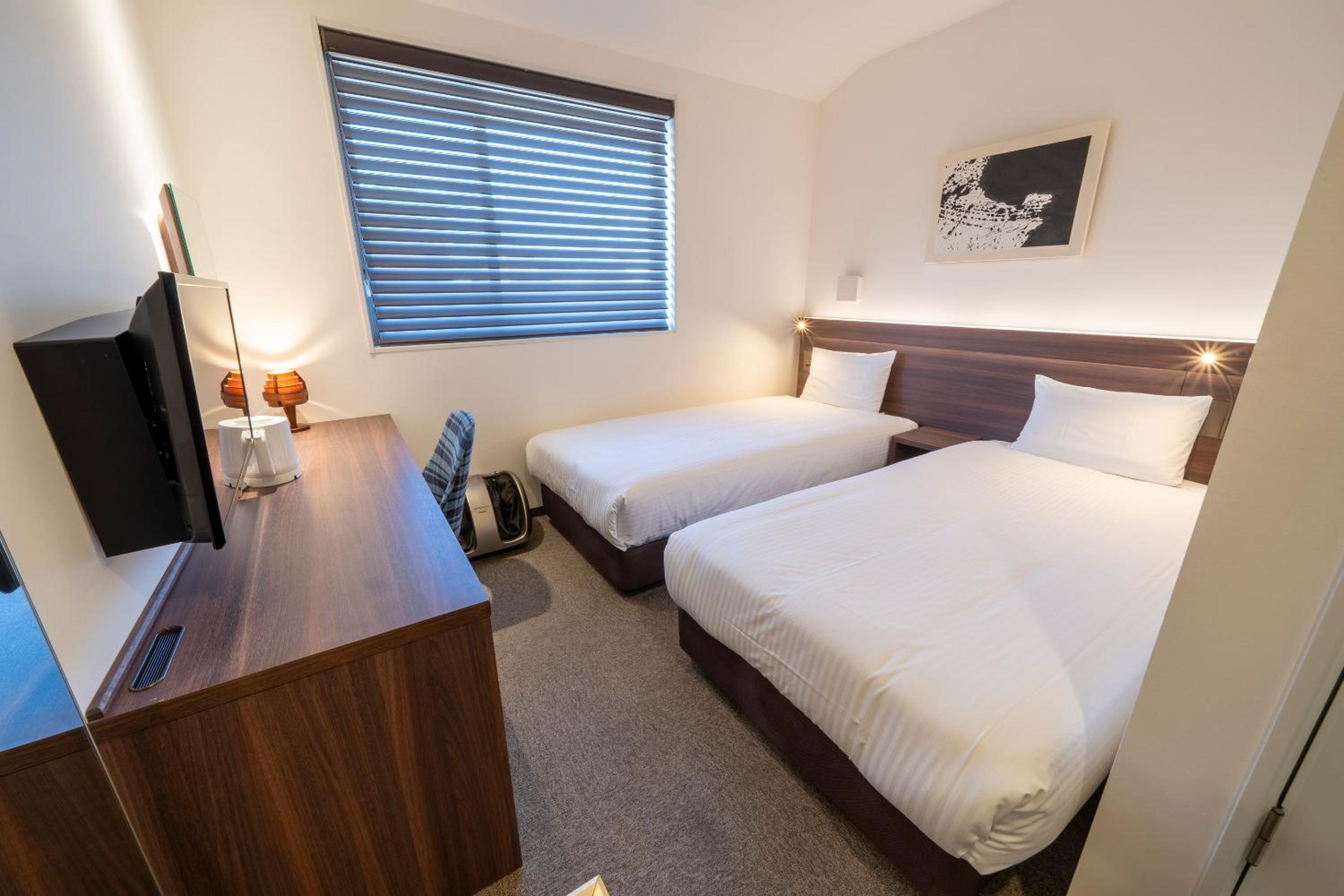 Twin Room - Photo 1