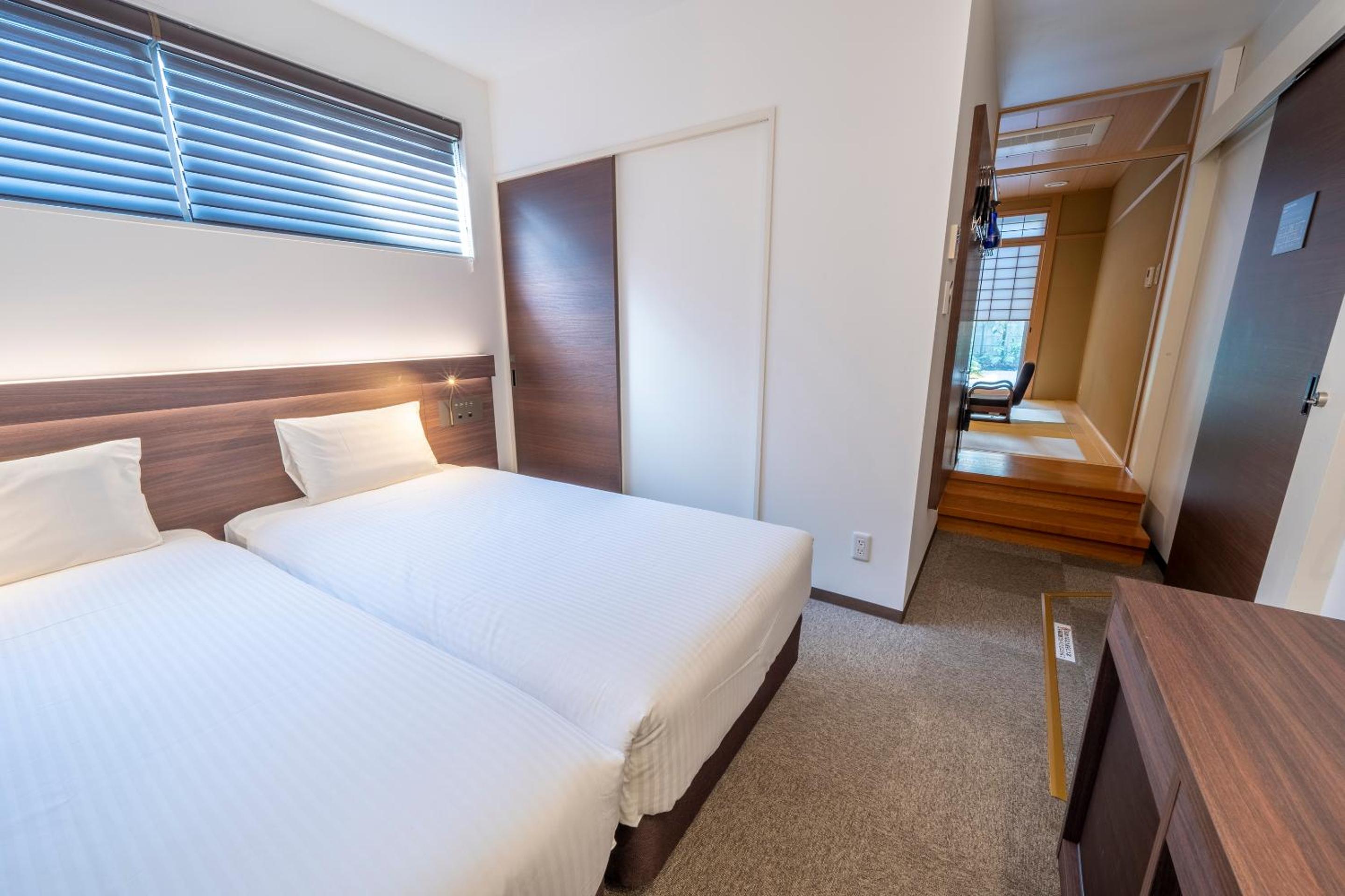 Two-Bedroom Suite - Photo 22