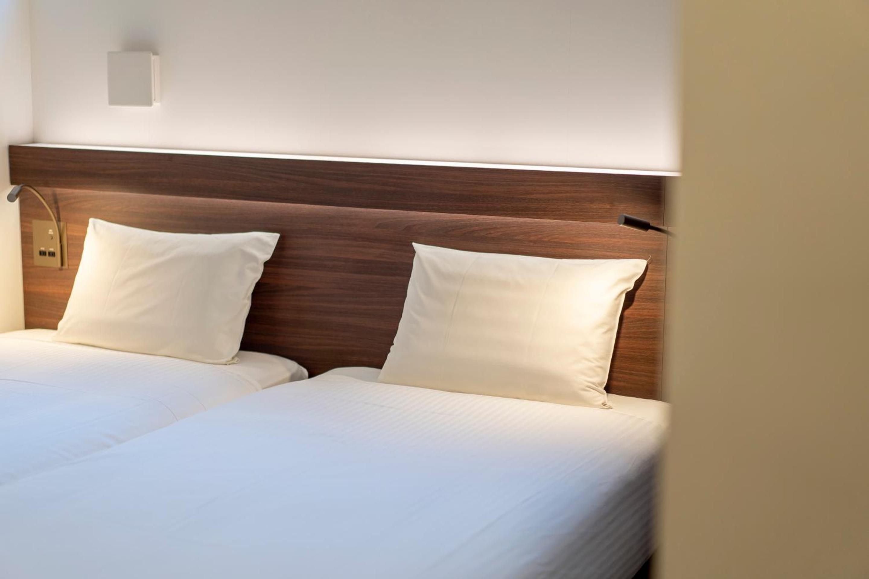 Two-Bedroom Suite - Photo 17