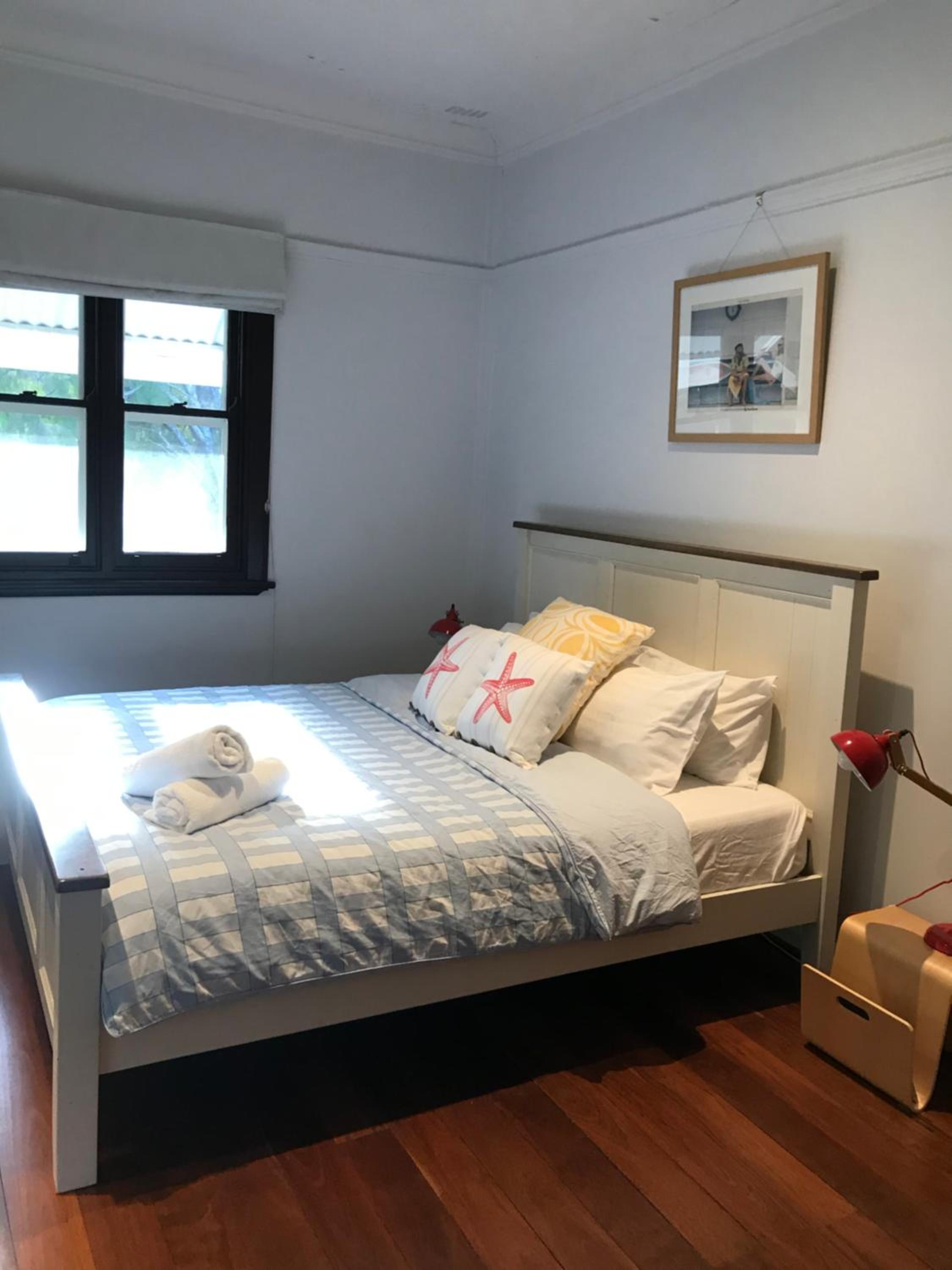 Four-Bedroom House photo 3
