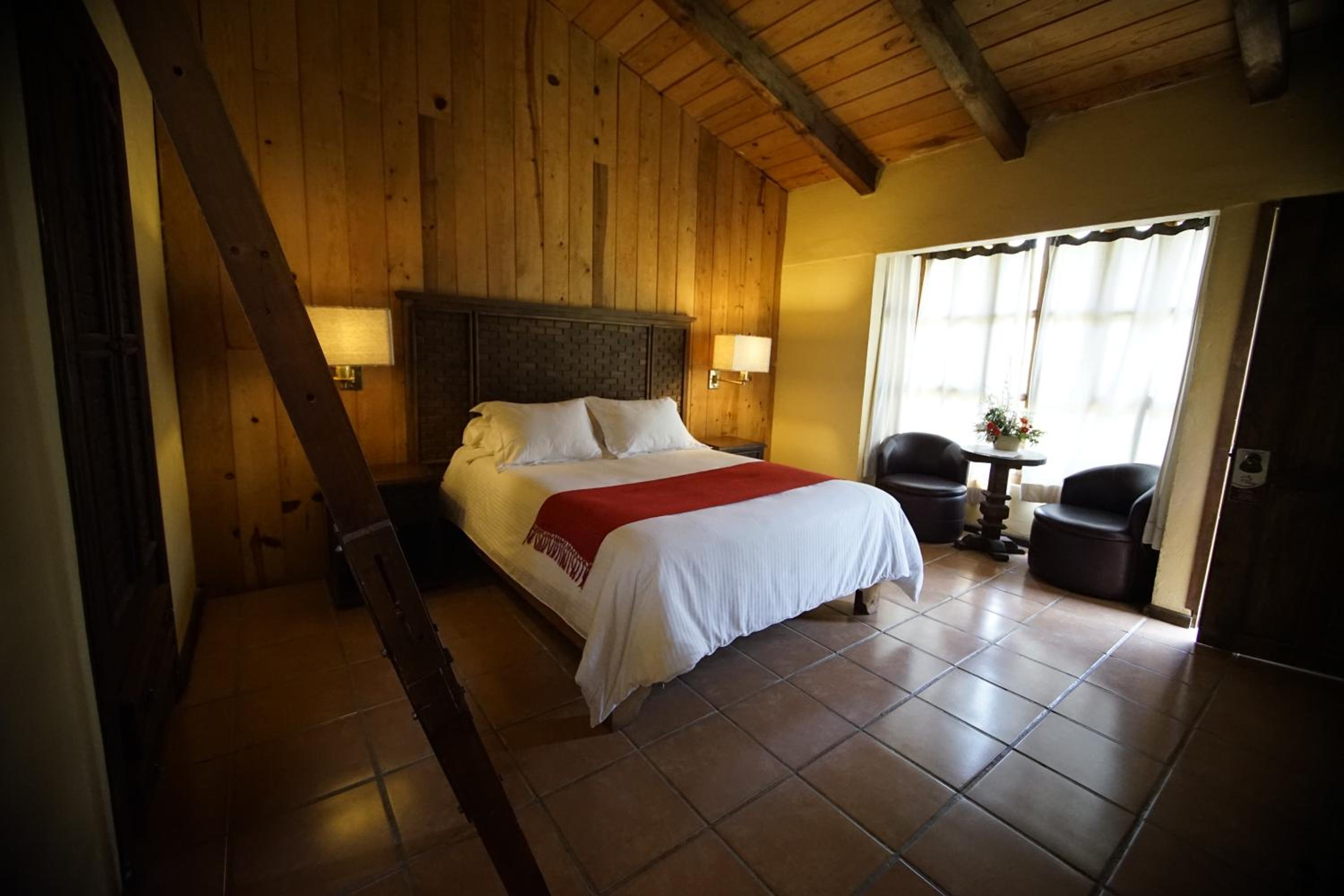 Cottage with Garden View - Photo 14