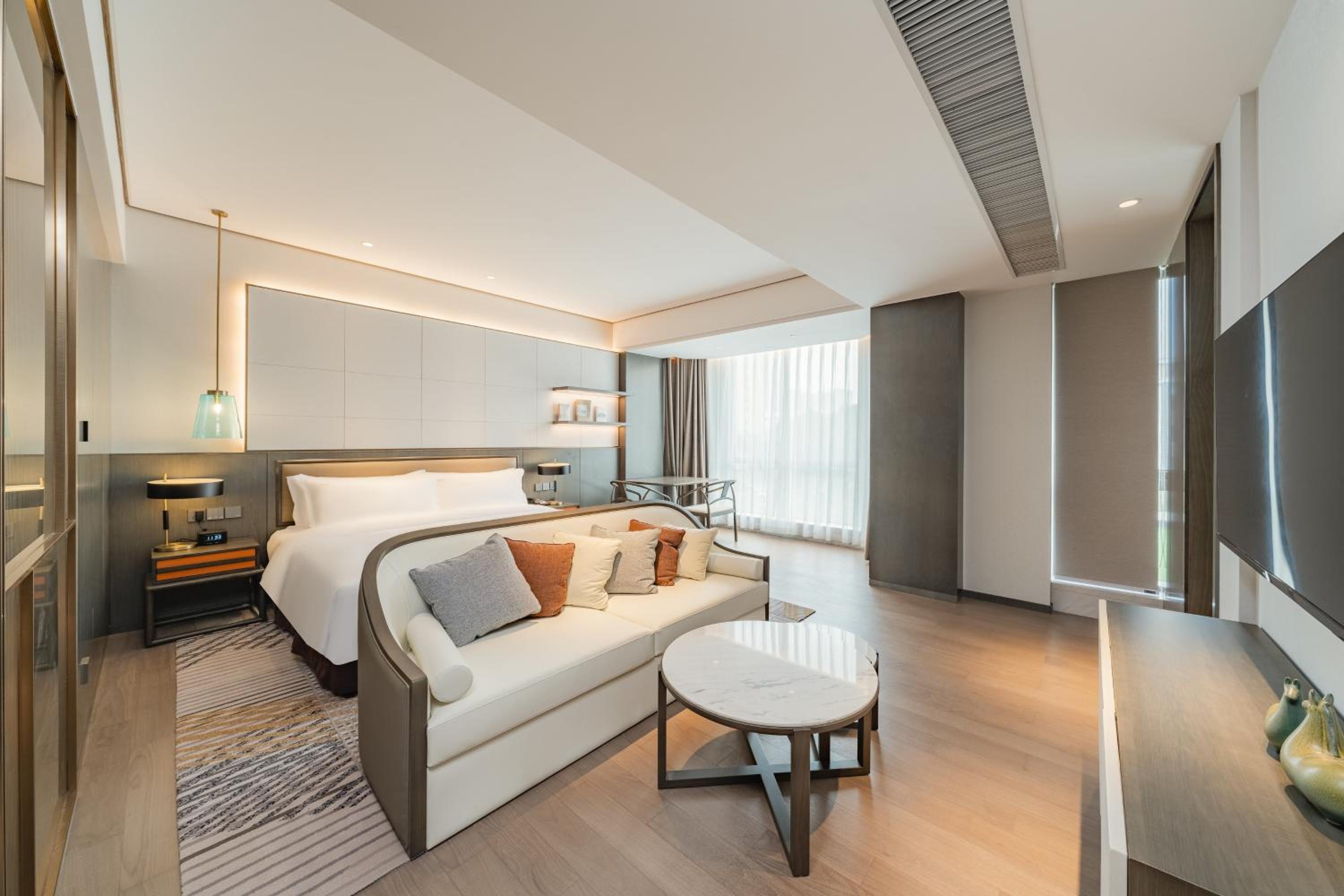 Premium King Room - West Wing
