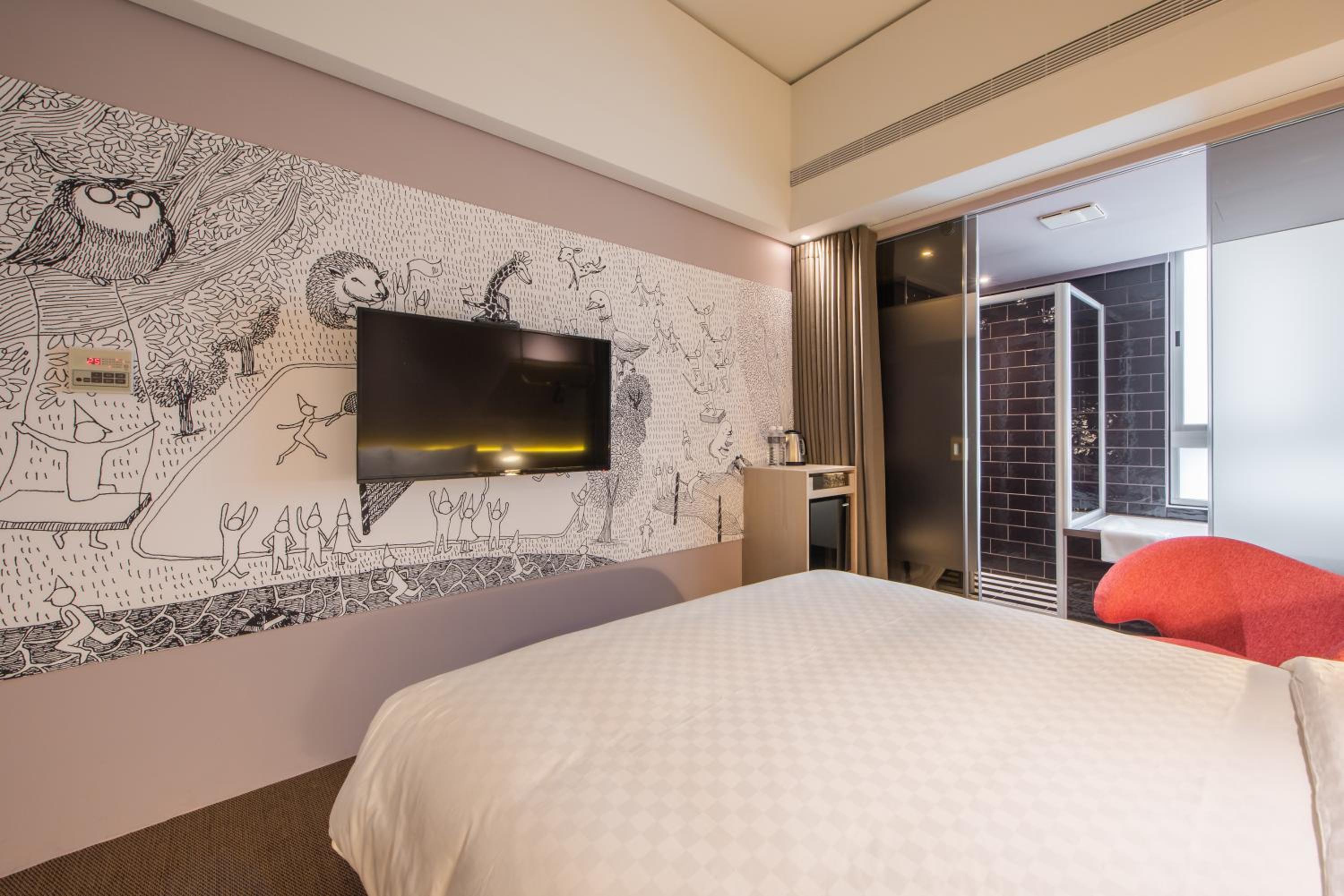 Deluxe Double Room - Photo 8