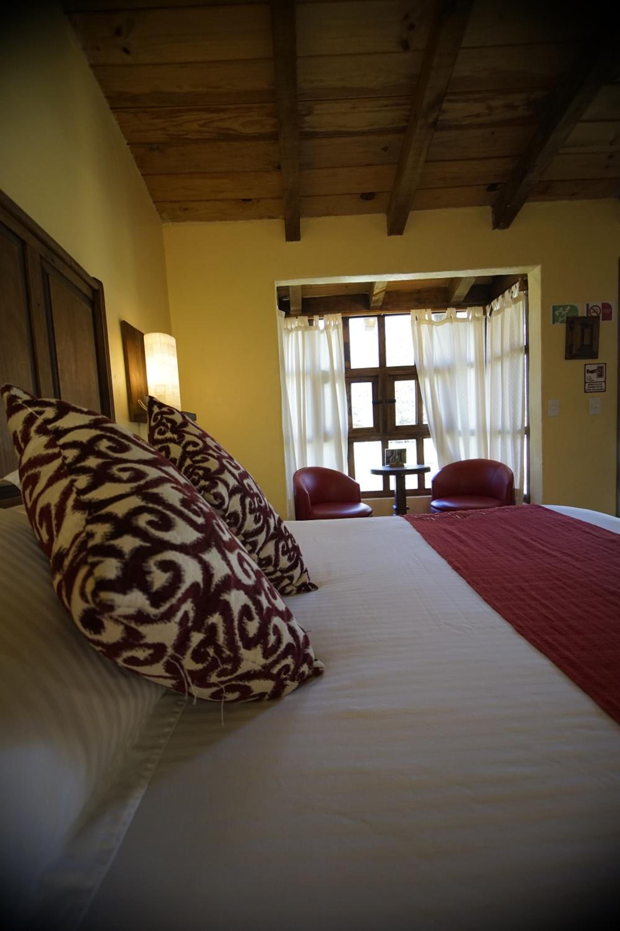 Suite - Photo 7