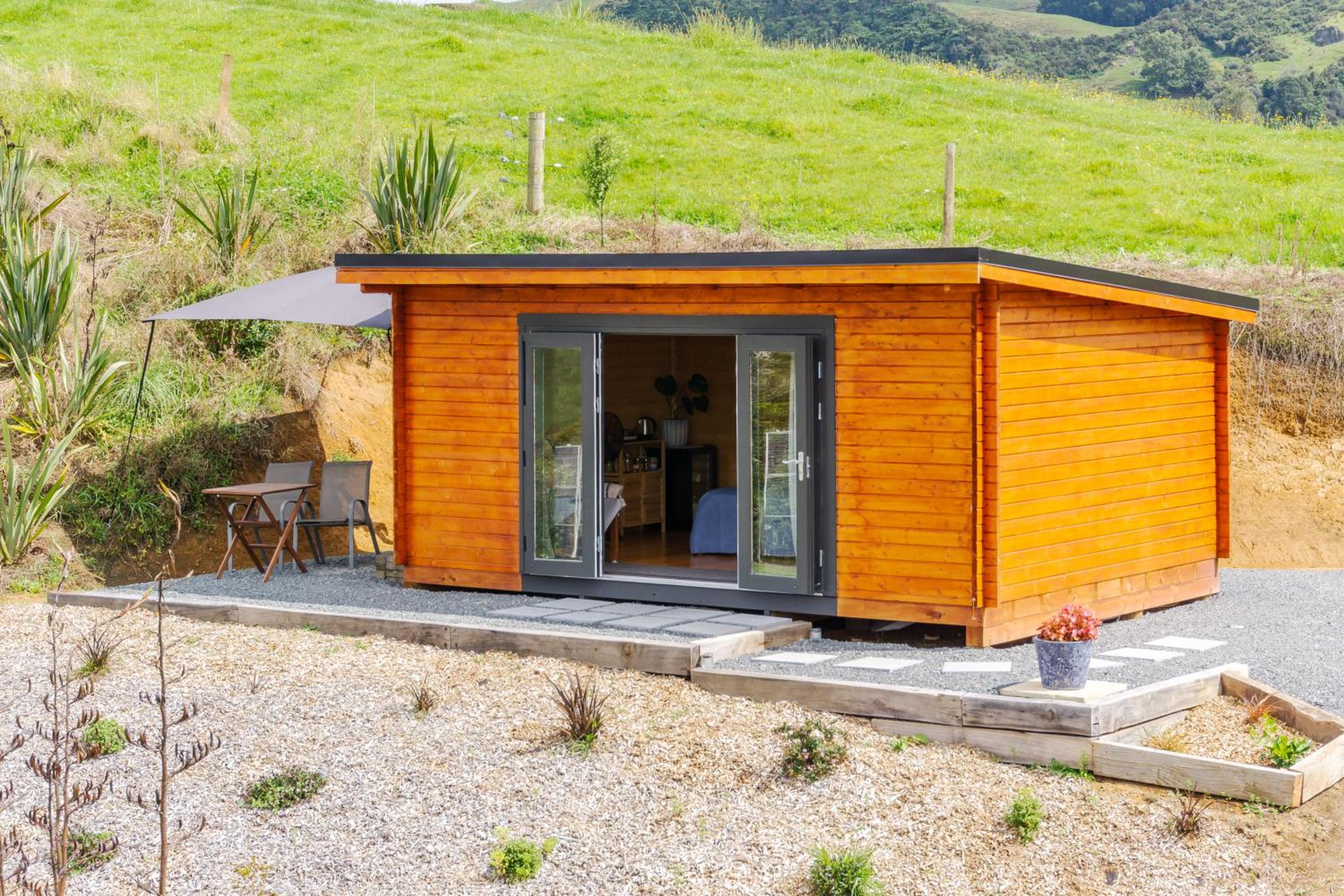 Studio with Mountain View - Photo 13