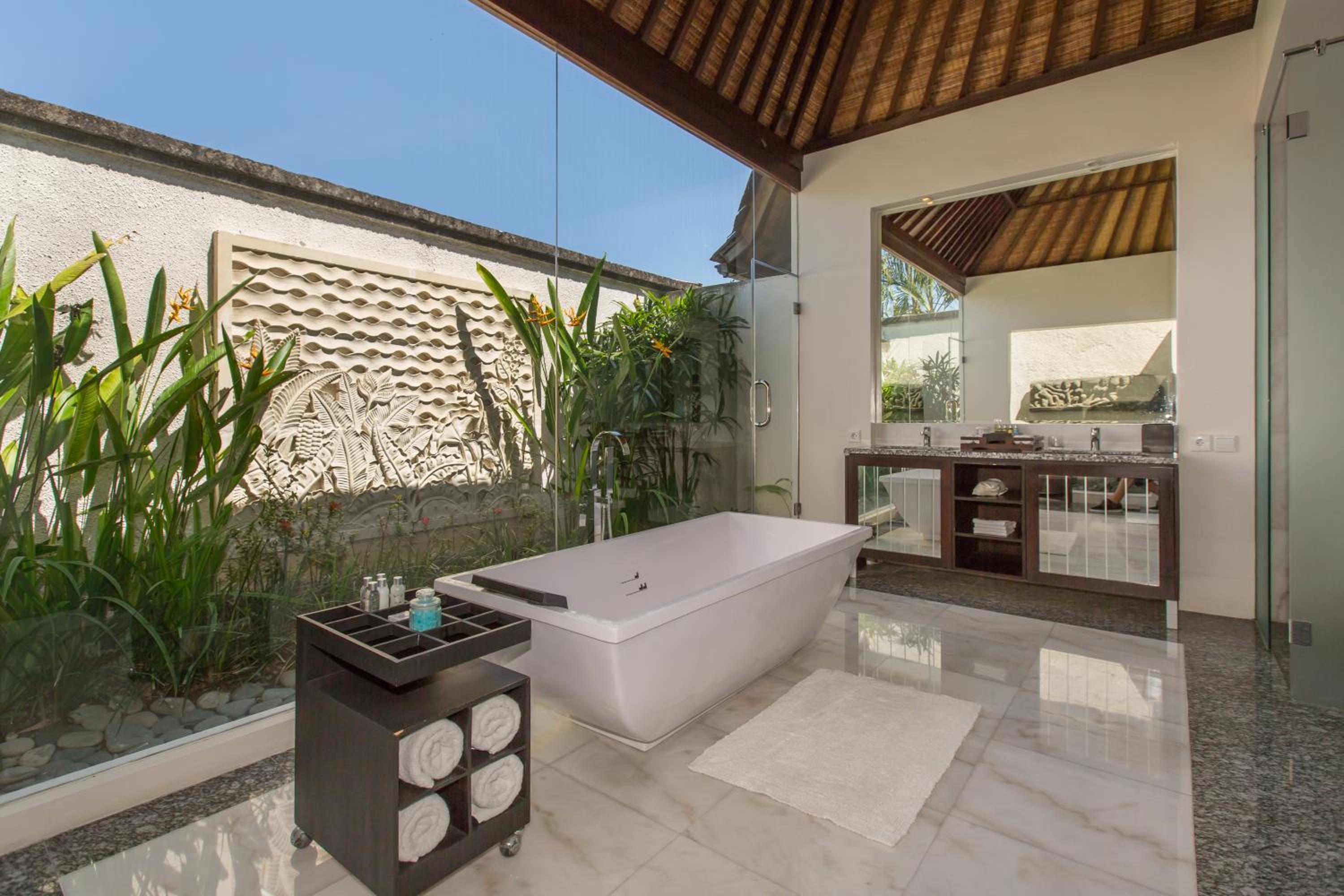 One-Bedroom Villa with Private Pool - Photo 7
