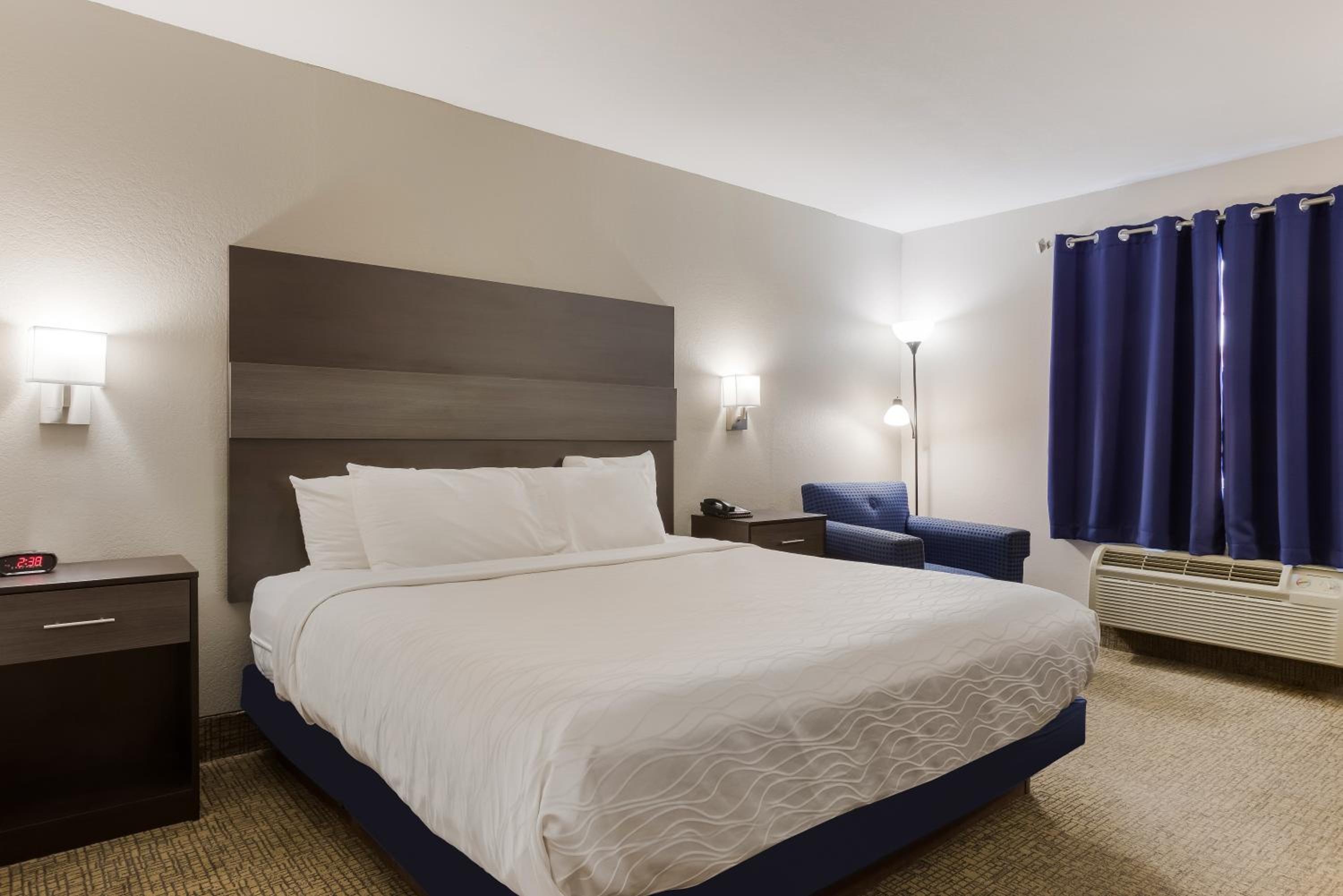 King Room - Non-Smoking/No Pets - Photo 1