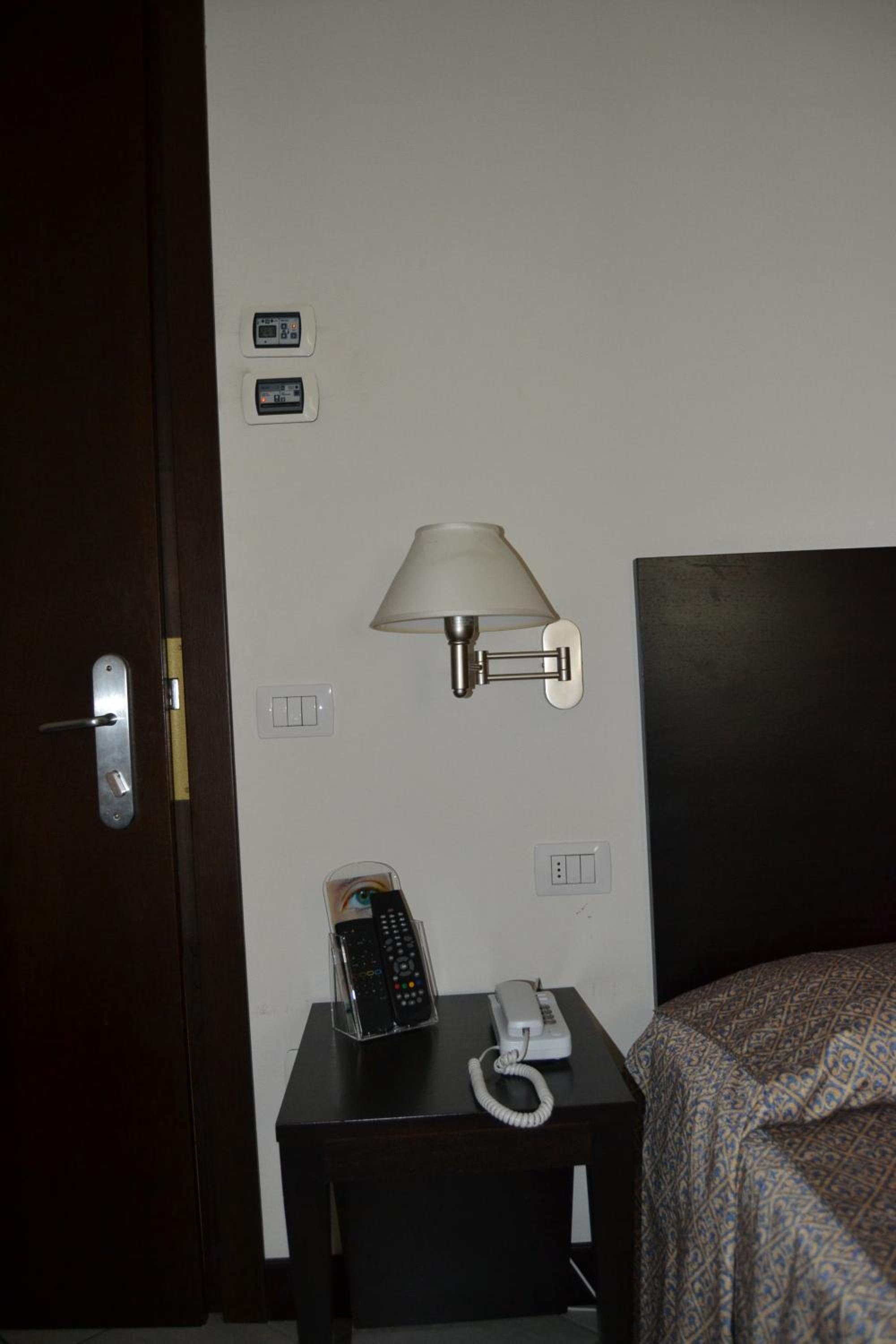 Triple Room - Photo 5